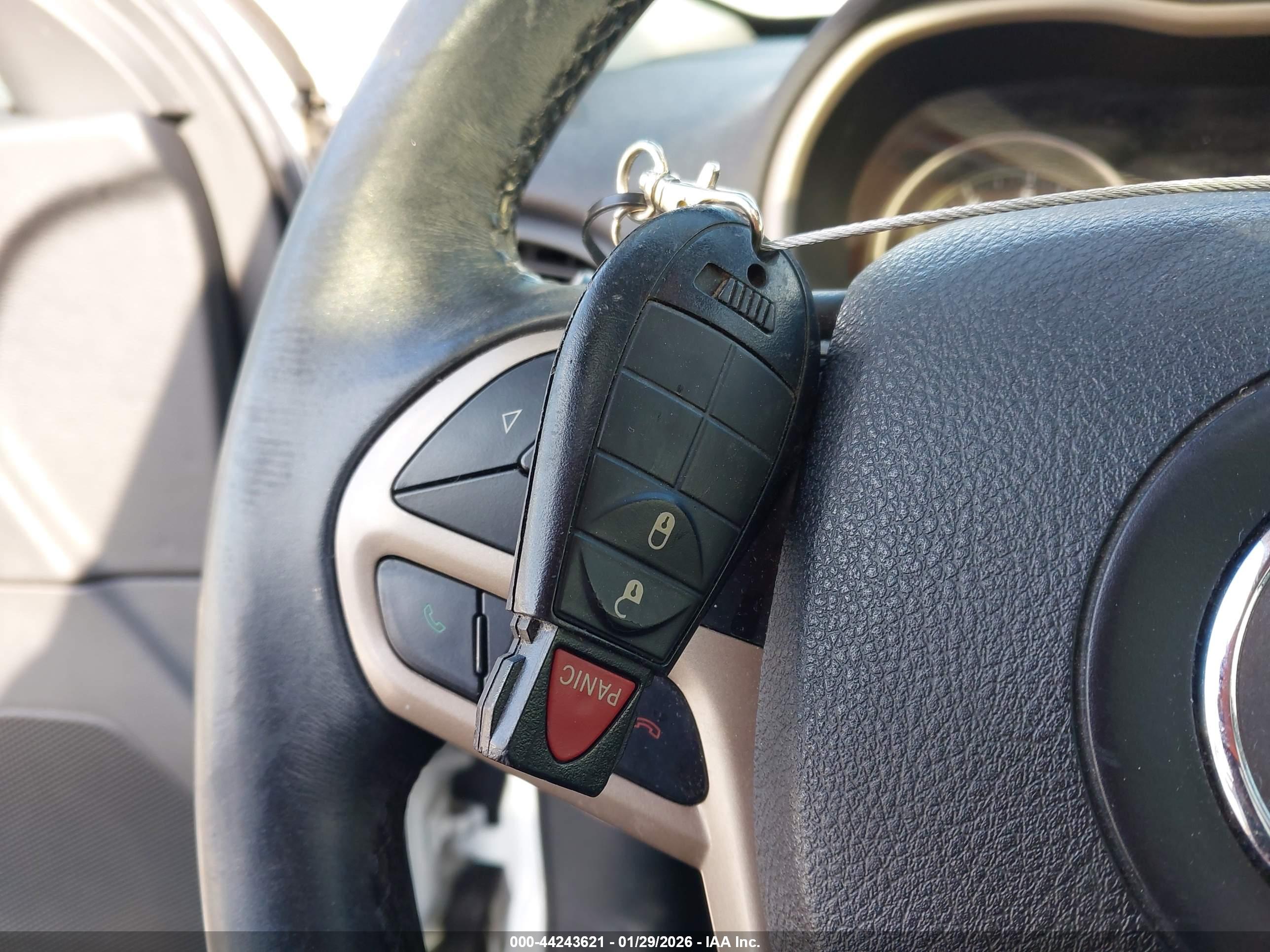 JEEP CHEROKEE image 11