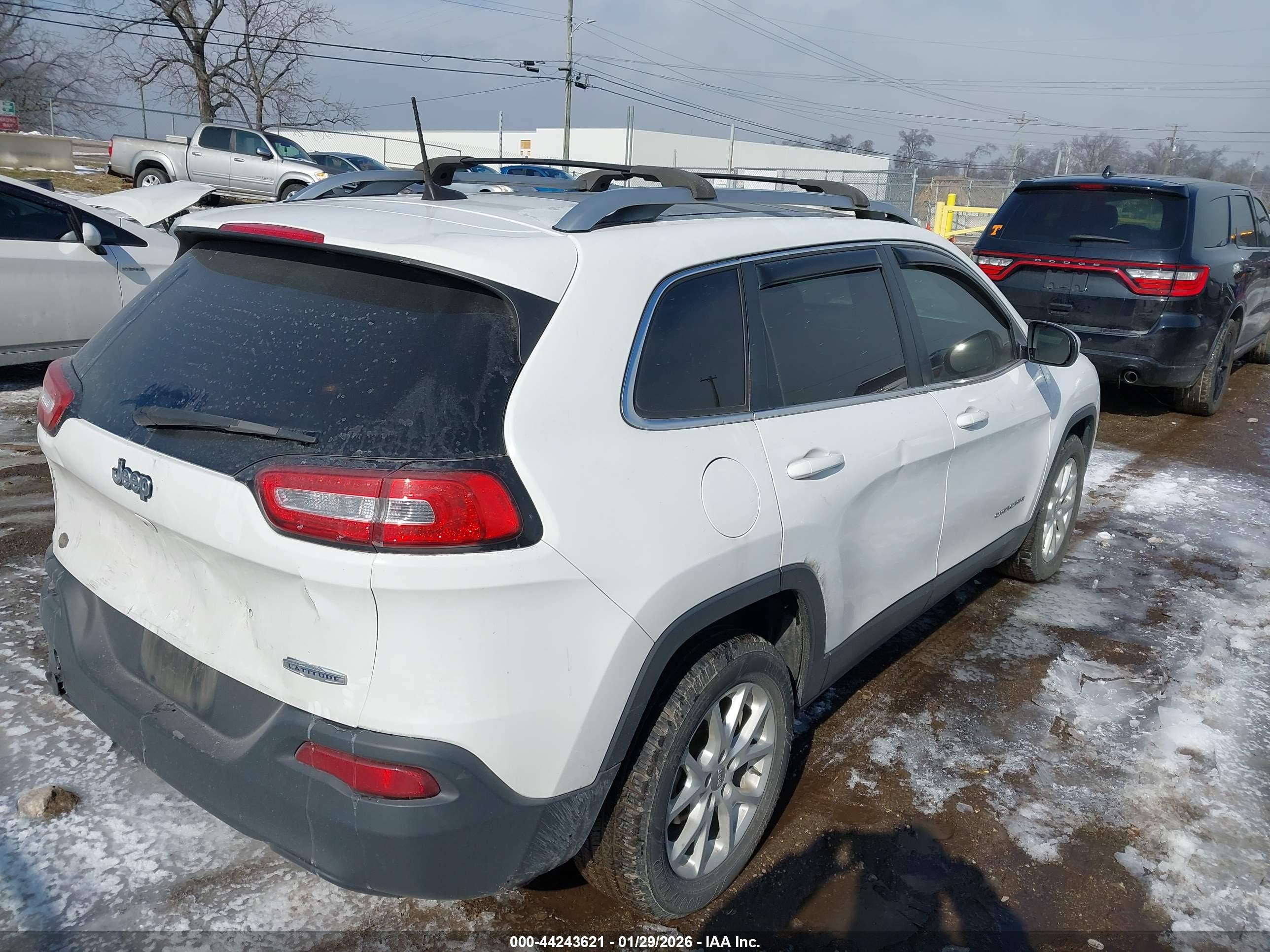 JEEP CHEROKEE image 4