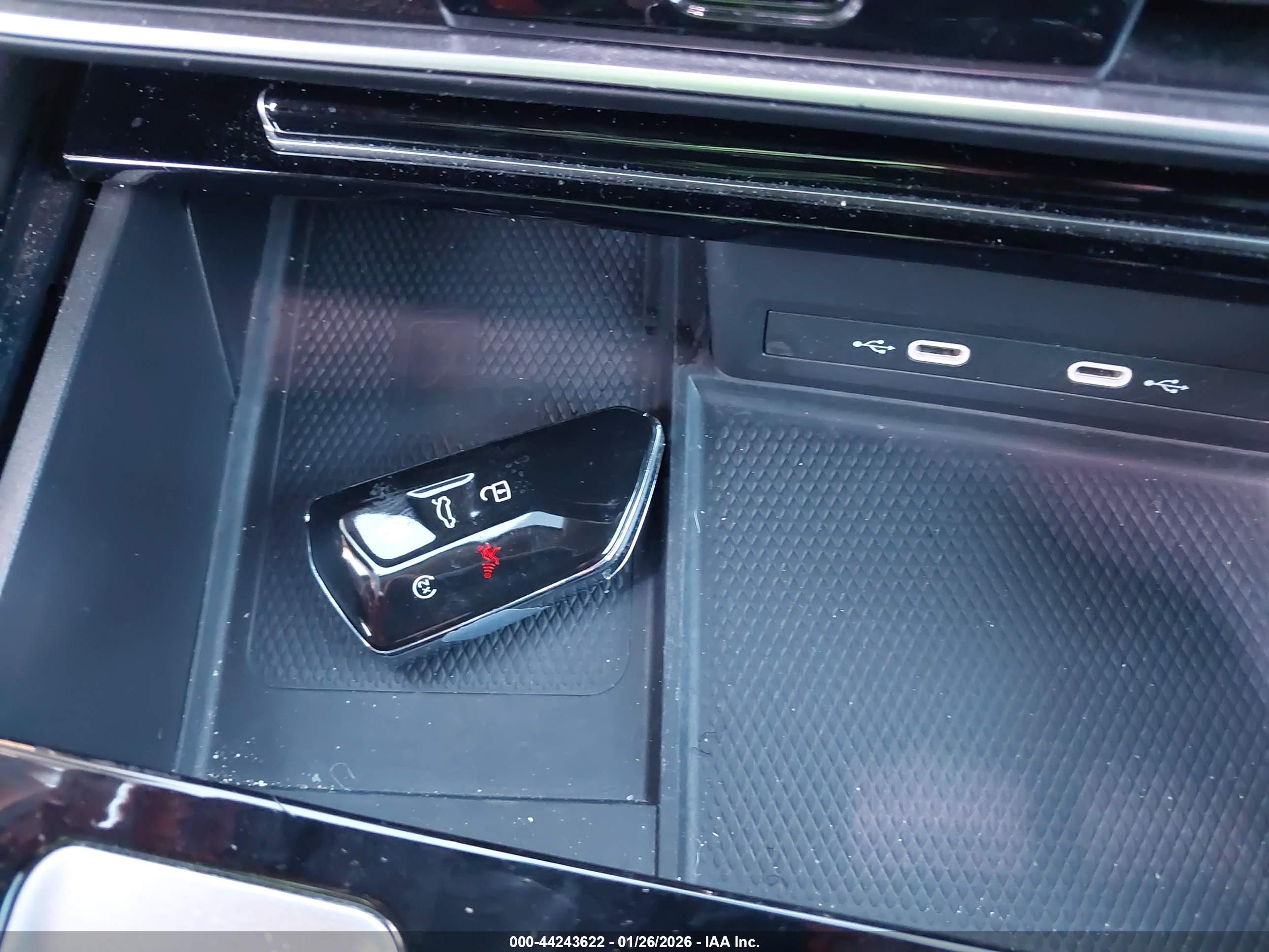 VOLKSWAGEN ATLAS image 11