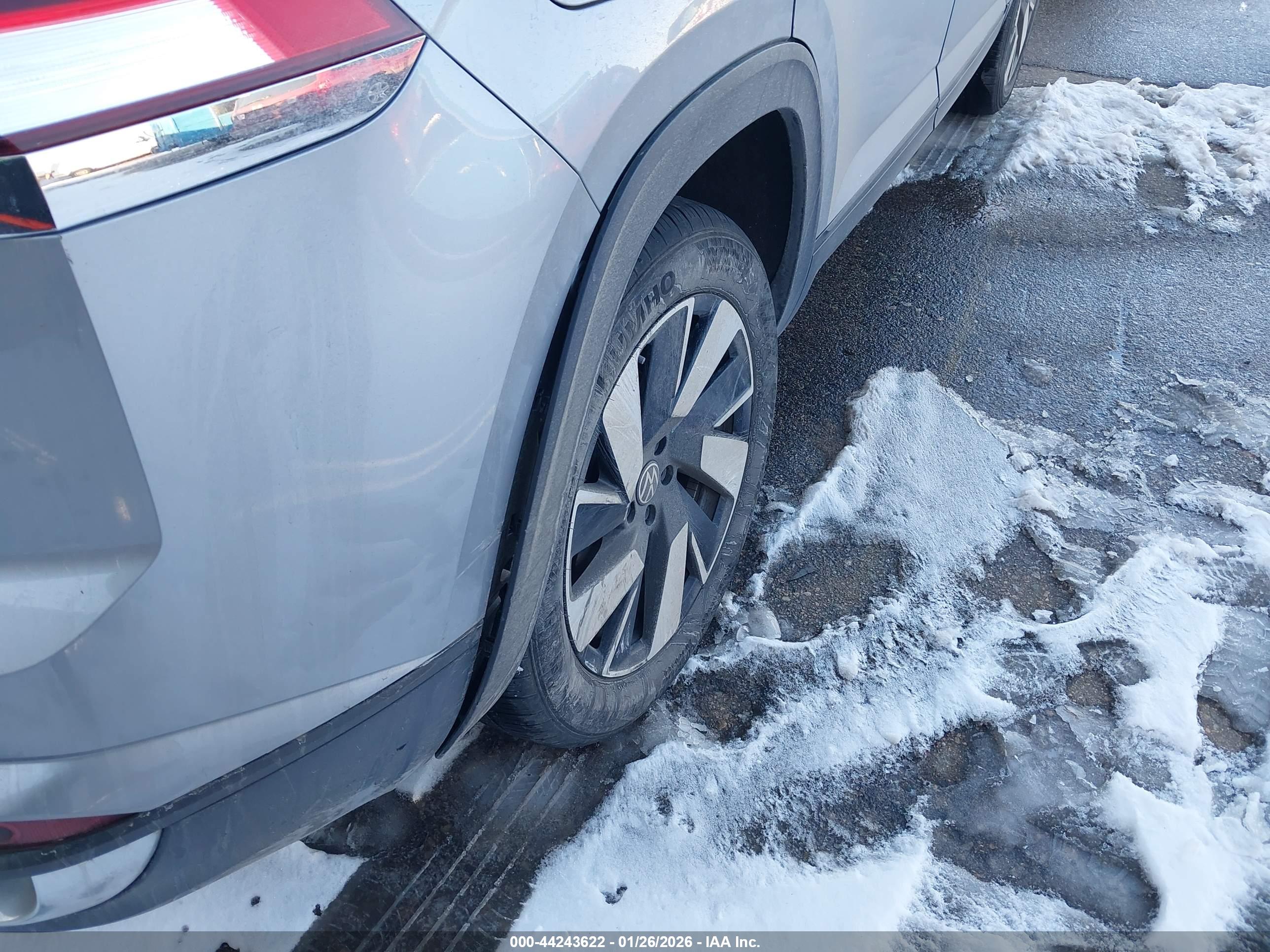 VOLKSWAGEN ATLAS image 6