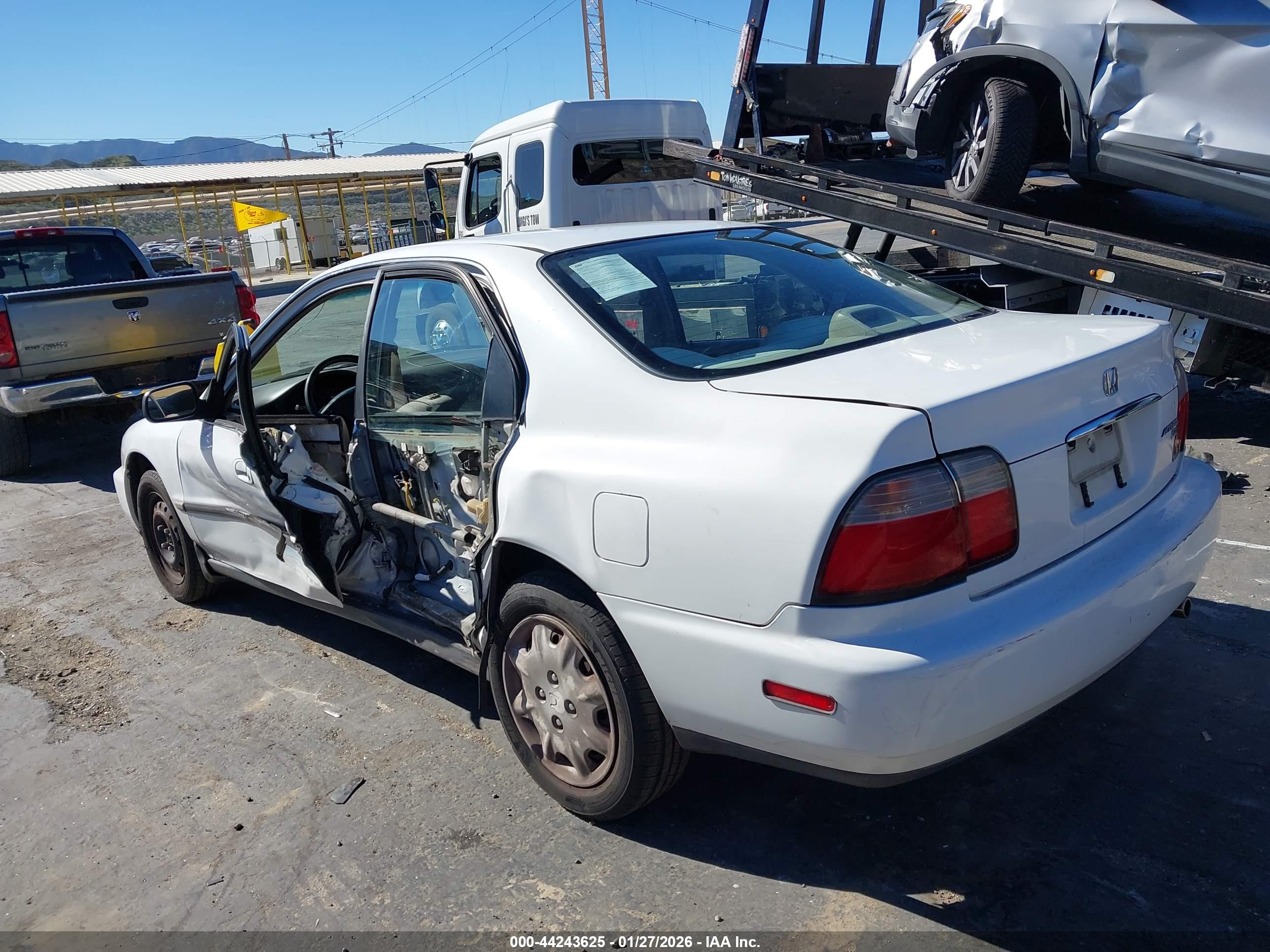 HONDA ACCORD image 3