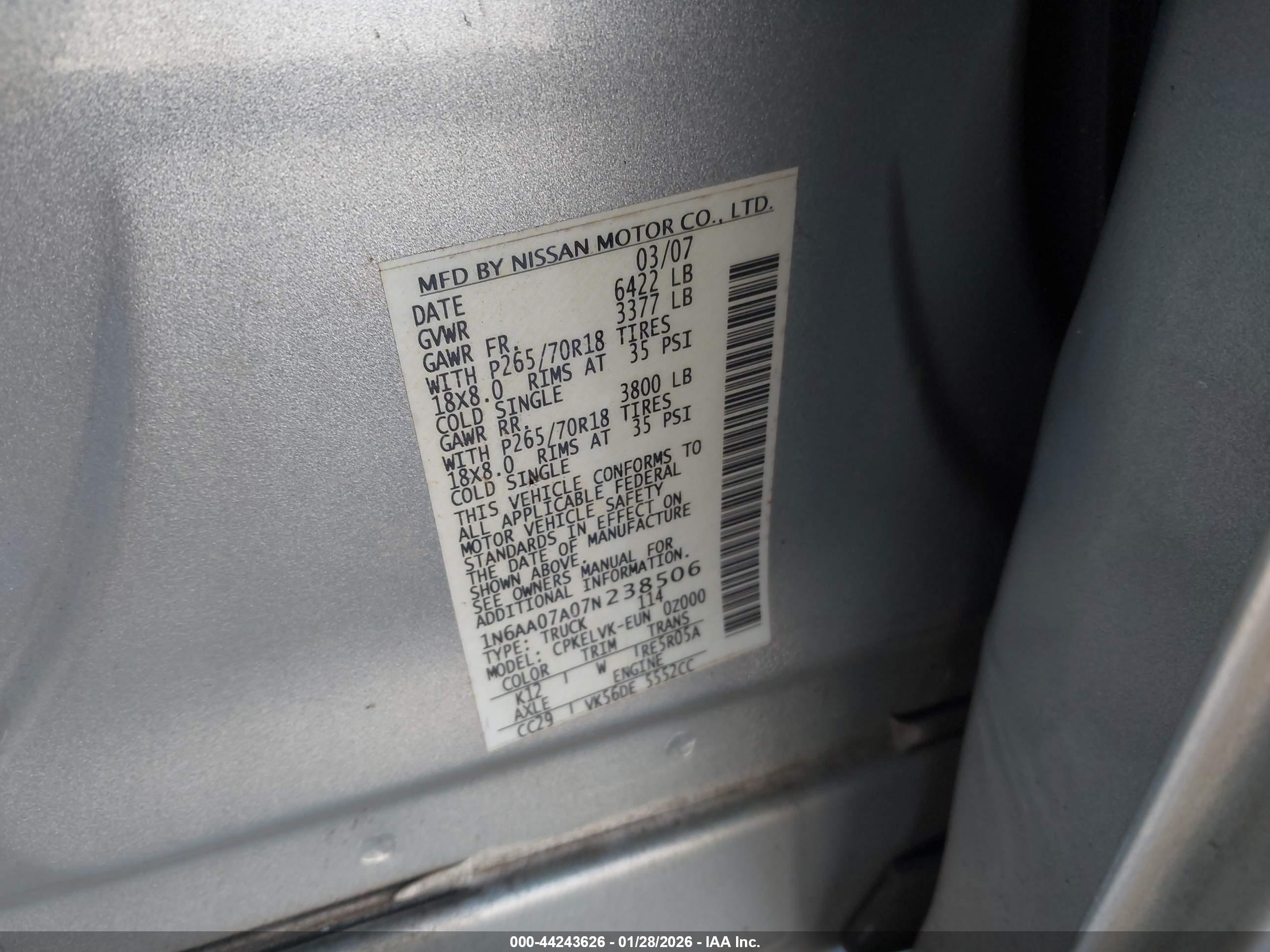 NISSAN TITAN image 9