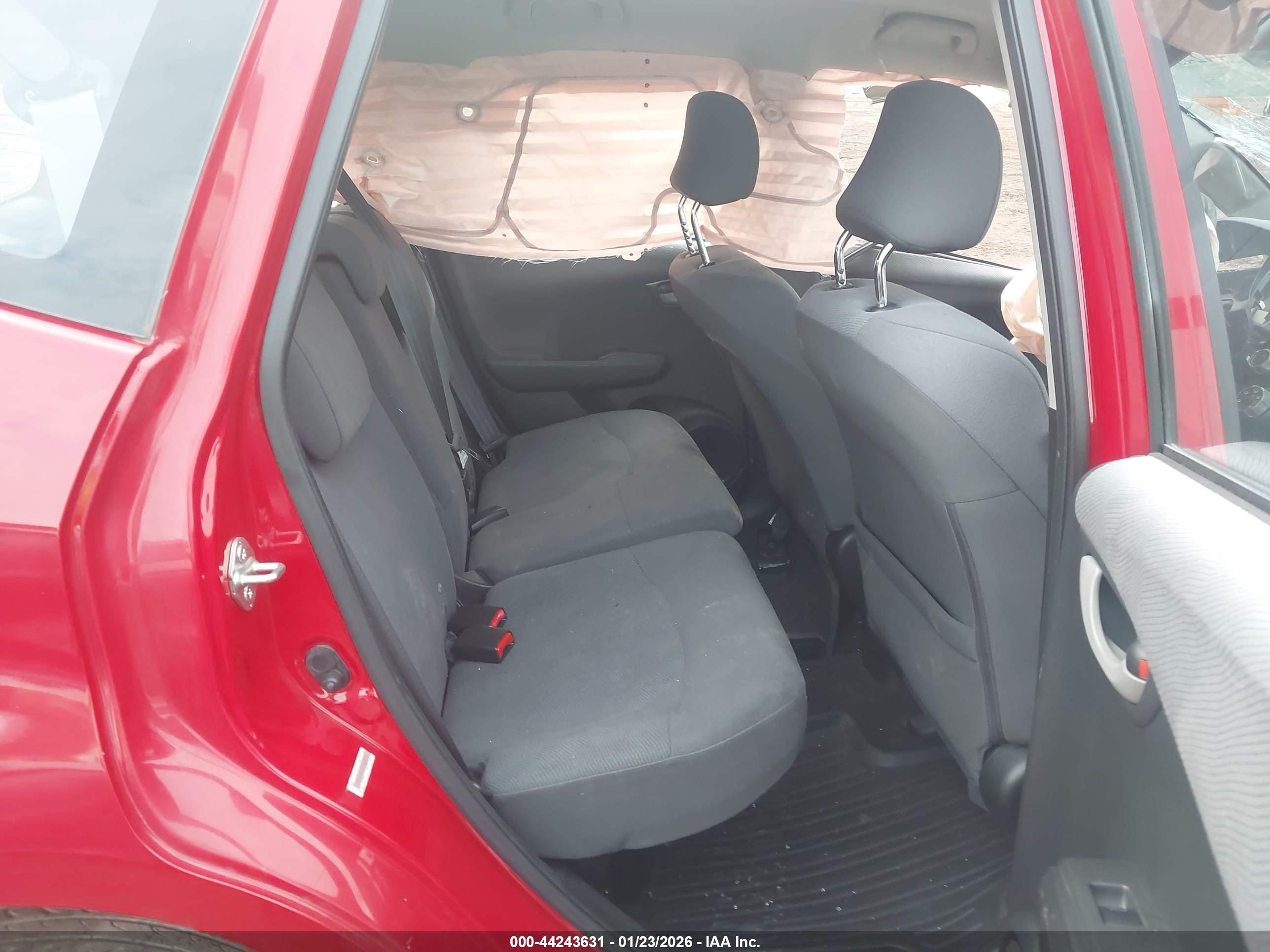 HONDA FIT image 8