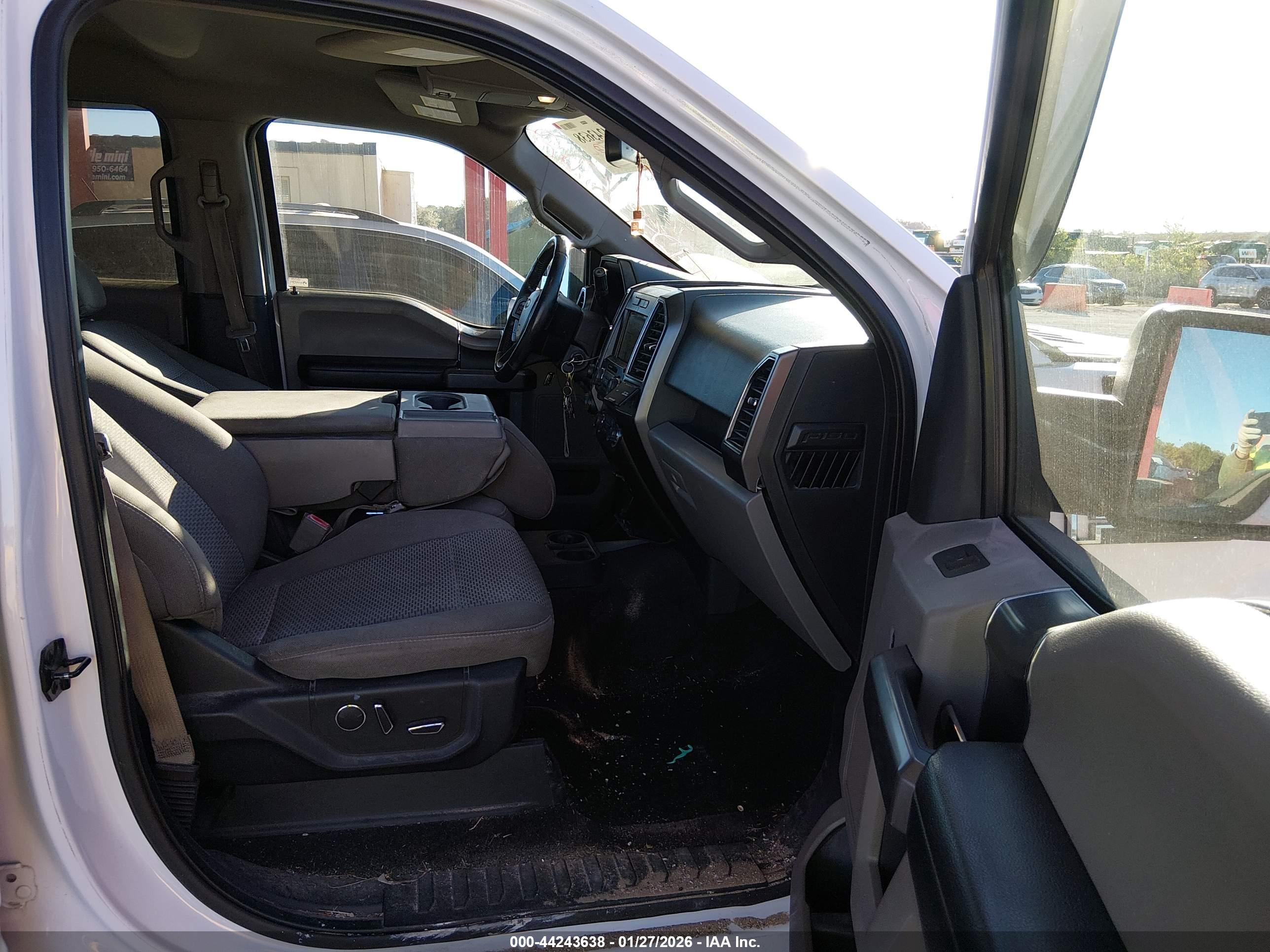 FORD F-150 image 5