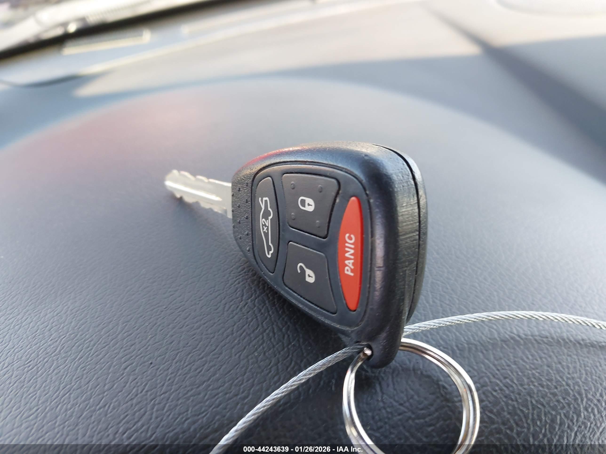 CHRYSLER 300 image 11