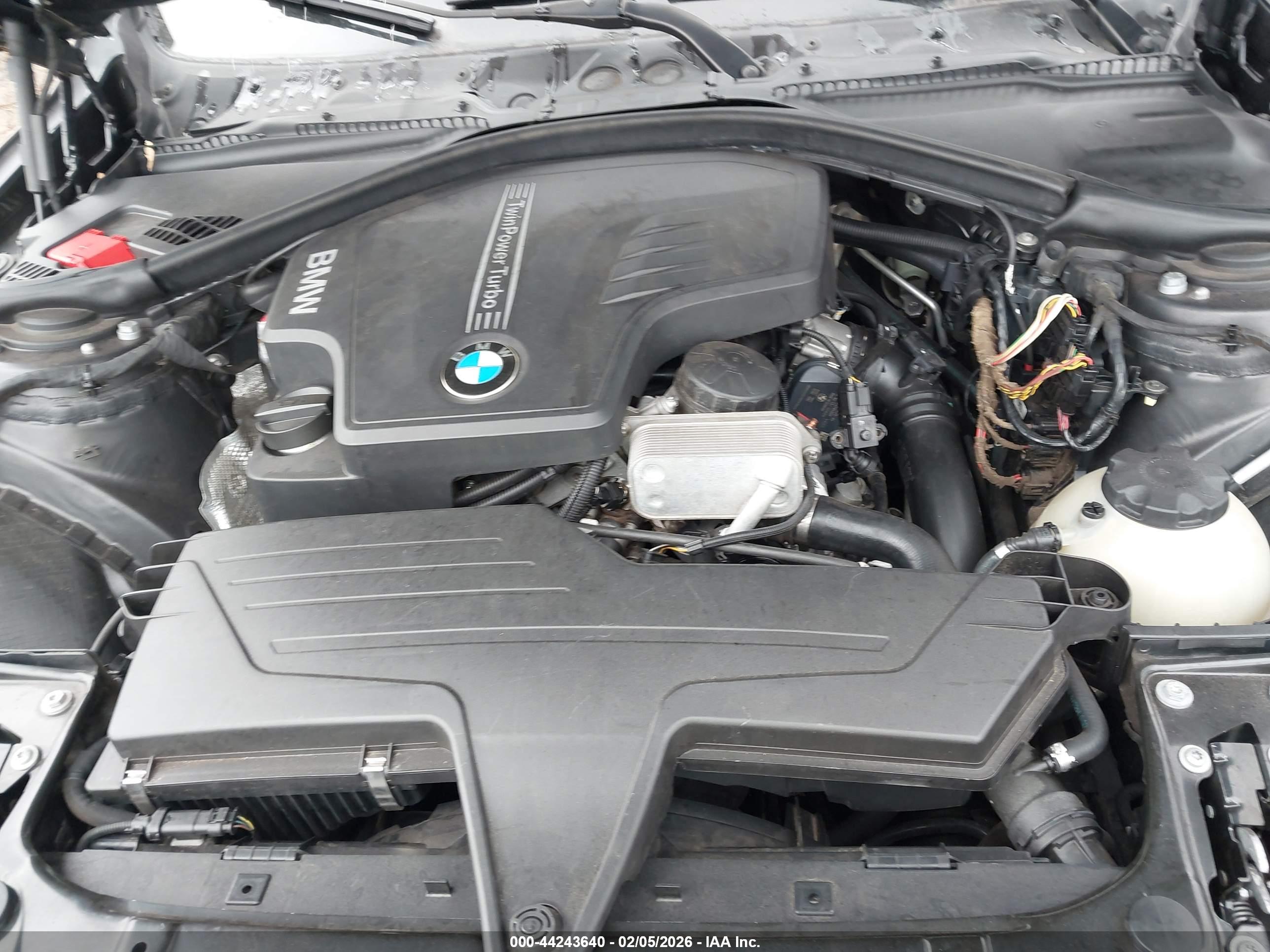 BMW 328I image 10