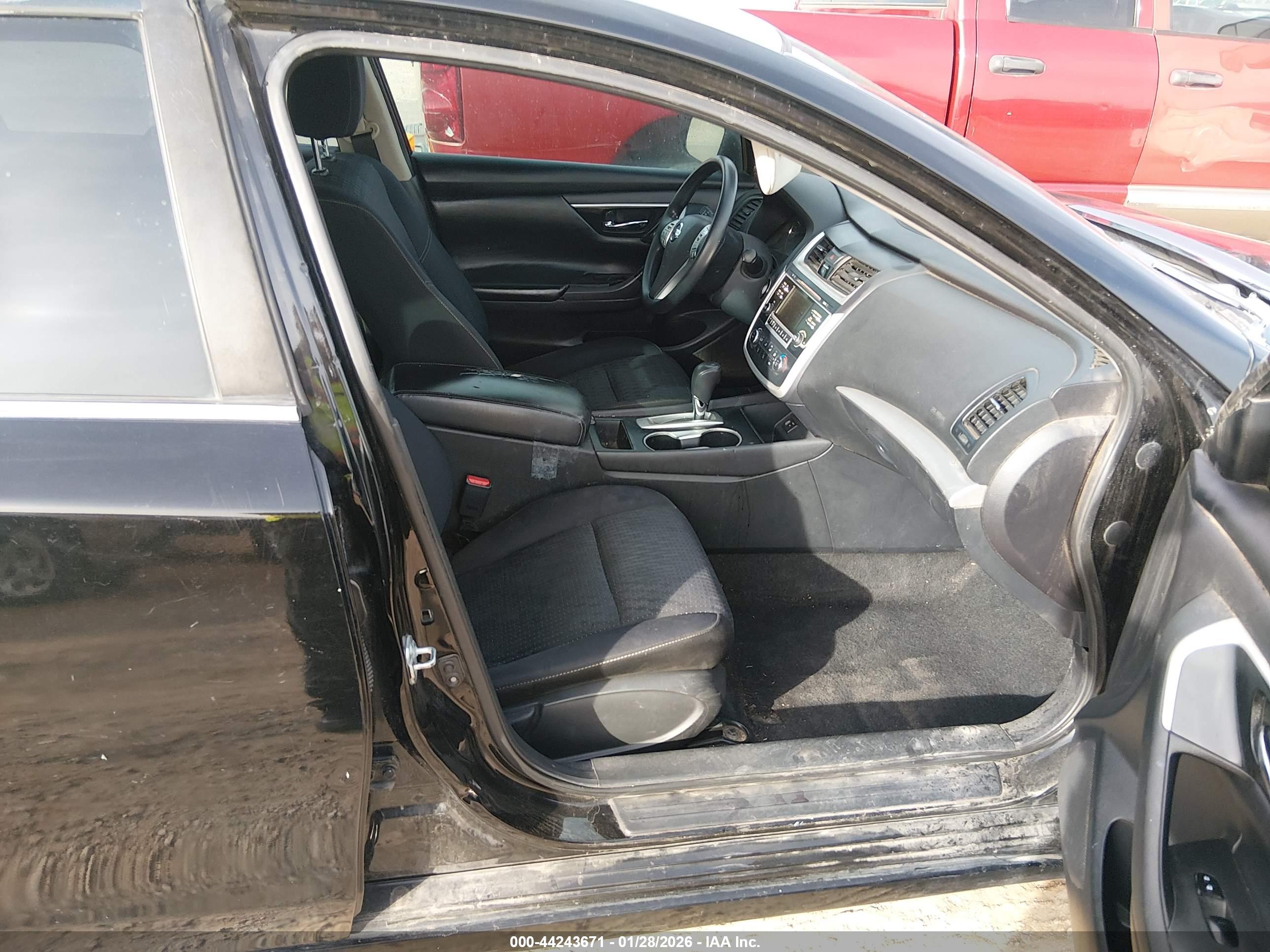 NISSAN ALTIMA image 5