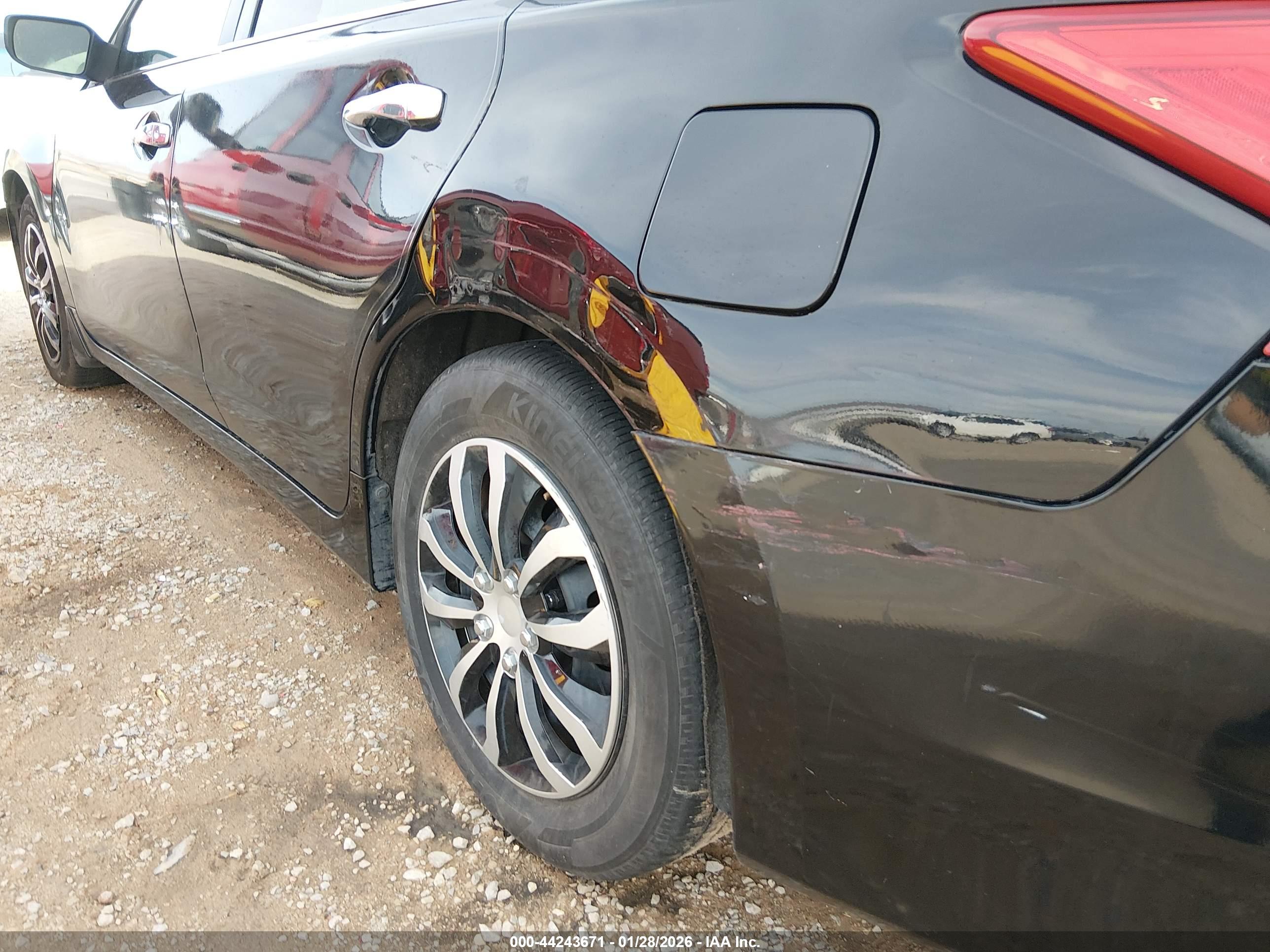 NISSAN ALTIMA image 6