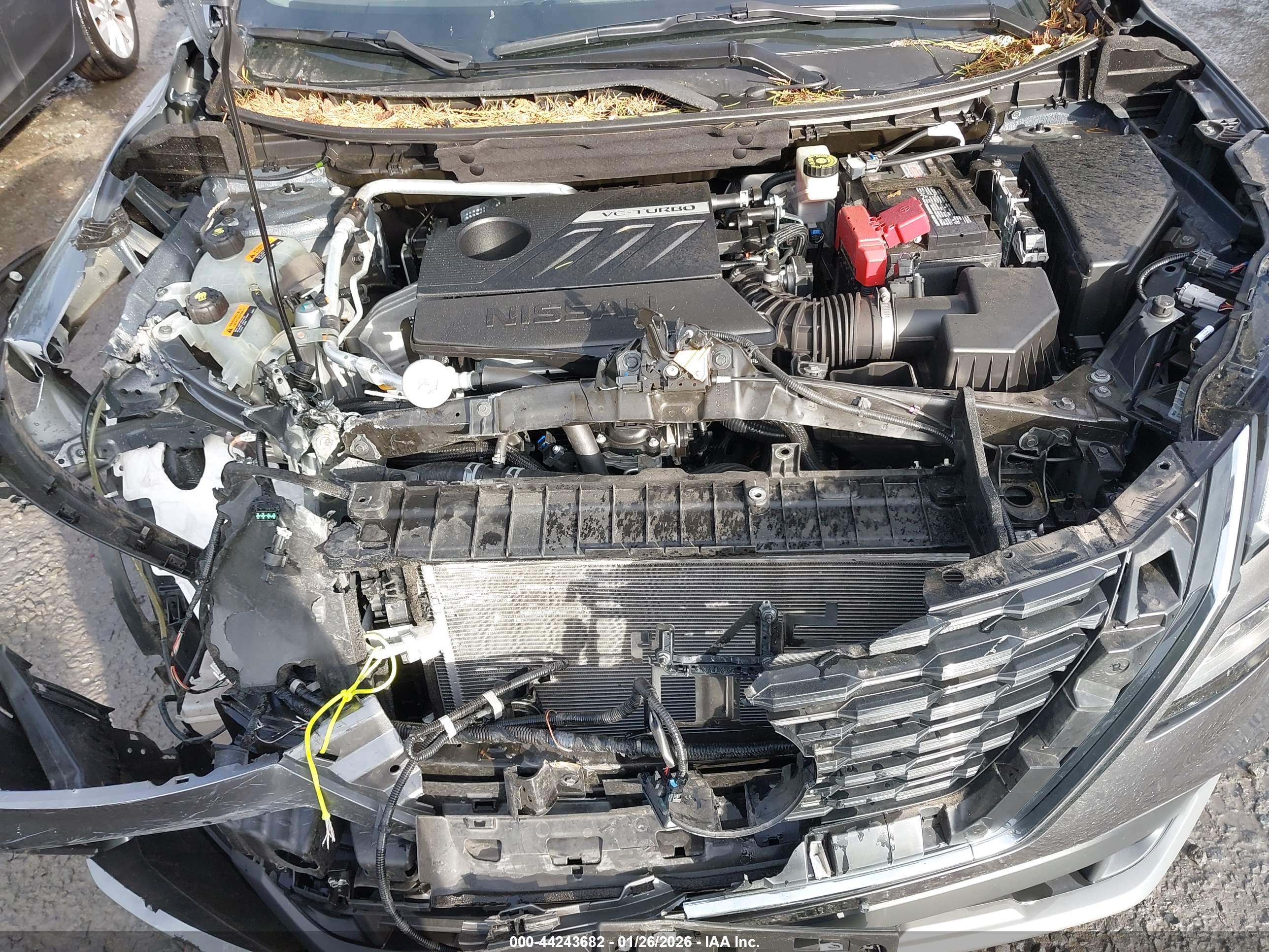 NISSAN ROGUE image 10