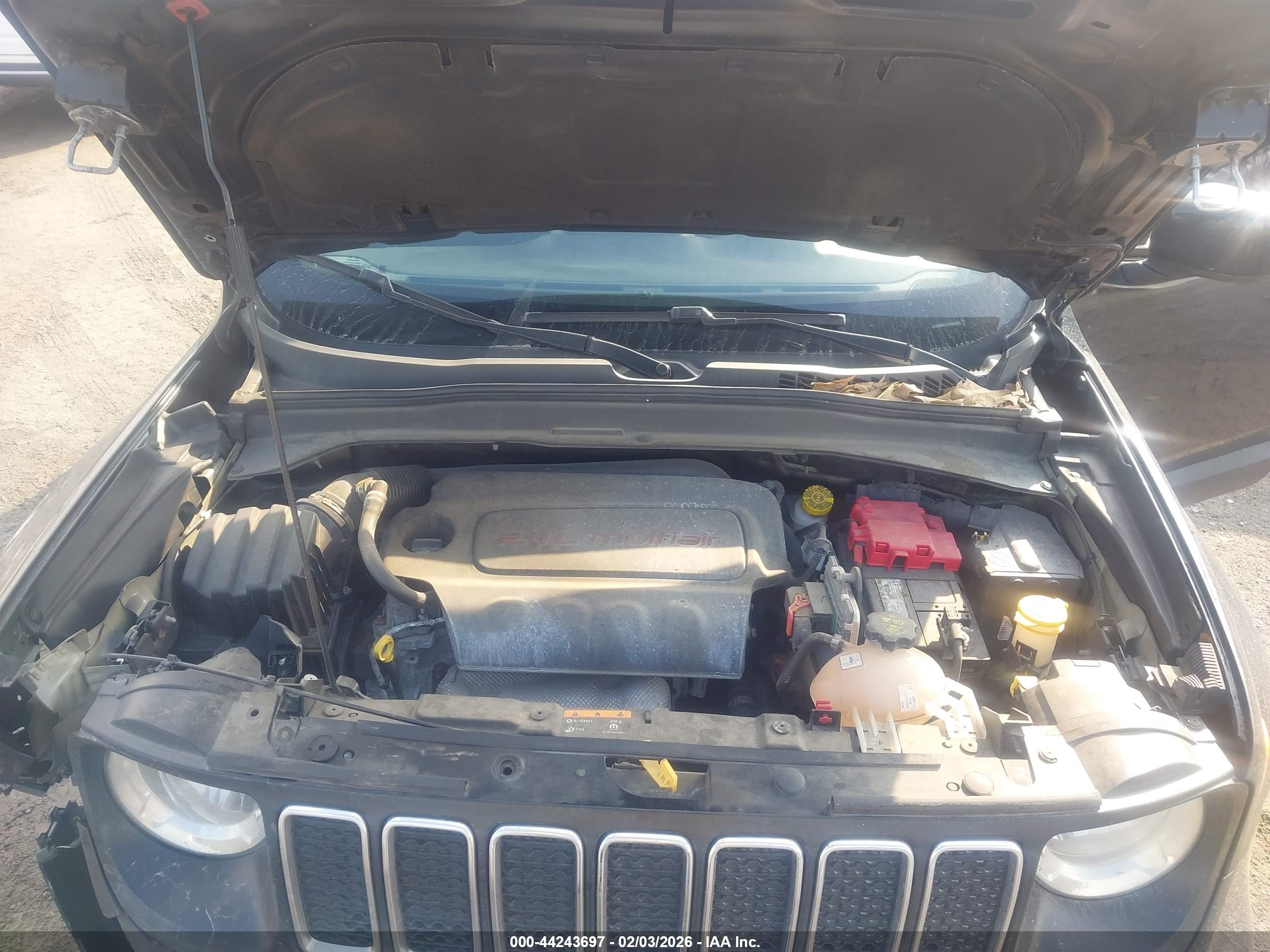 JEEP RENEGADE image 10