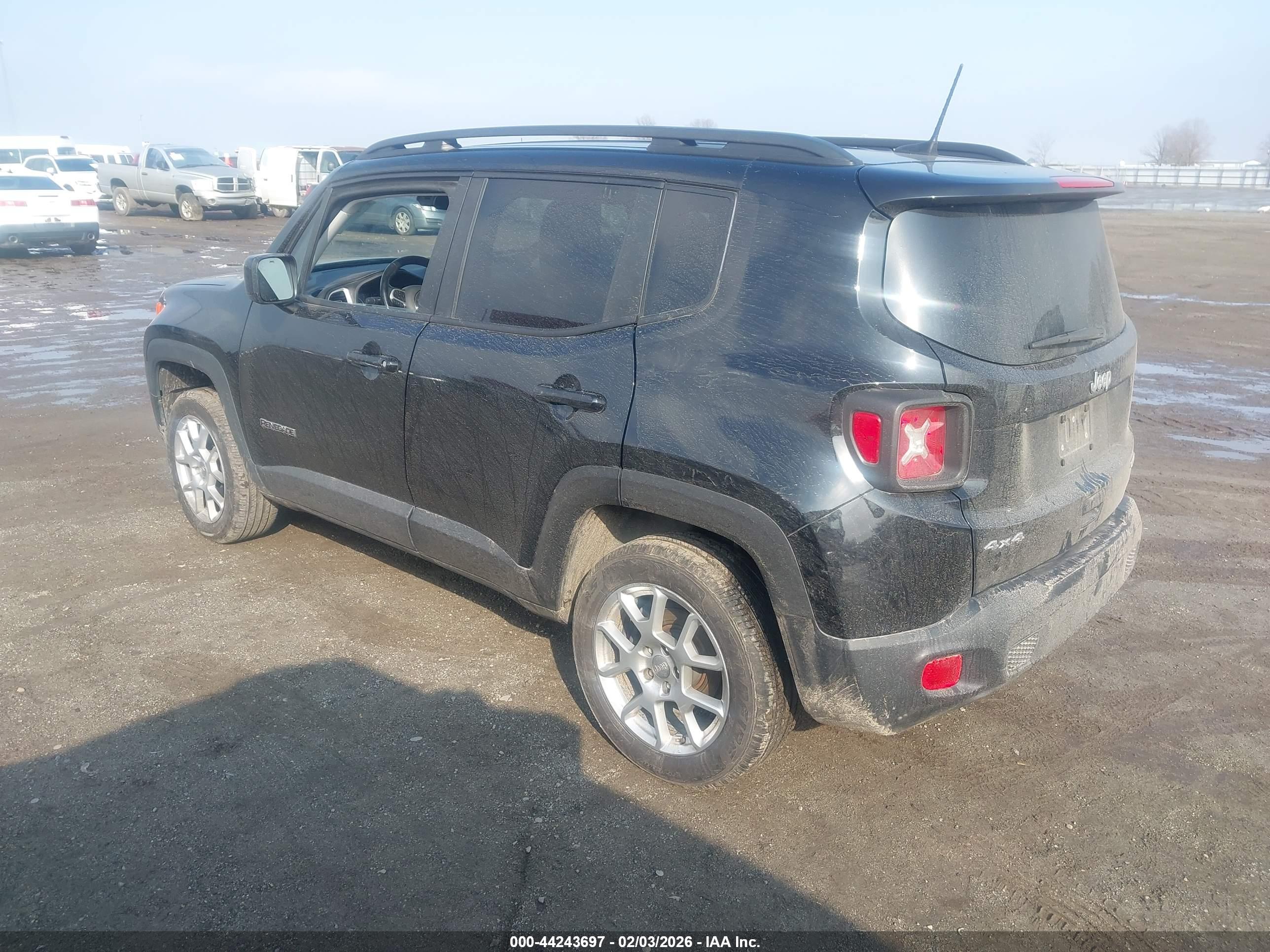 JEEP RENEGADE image 3