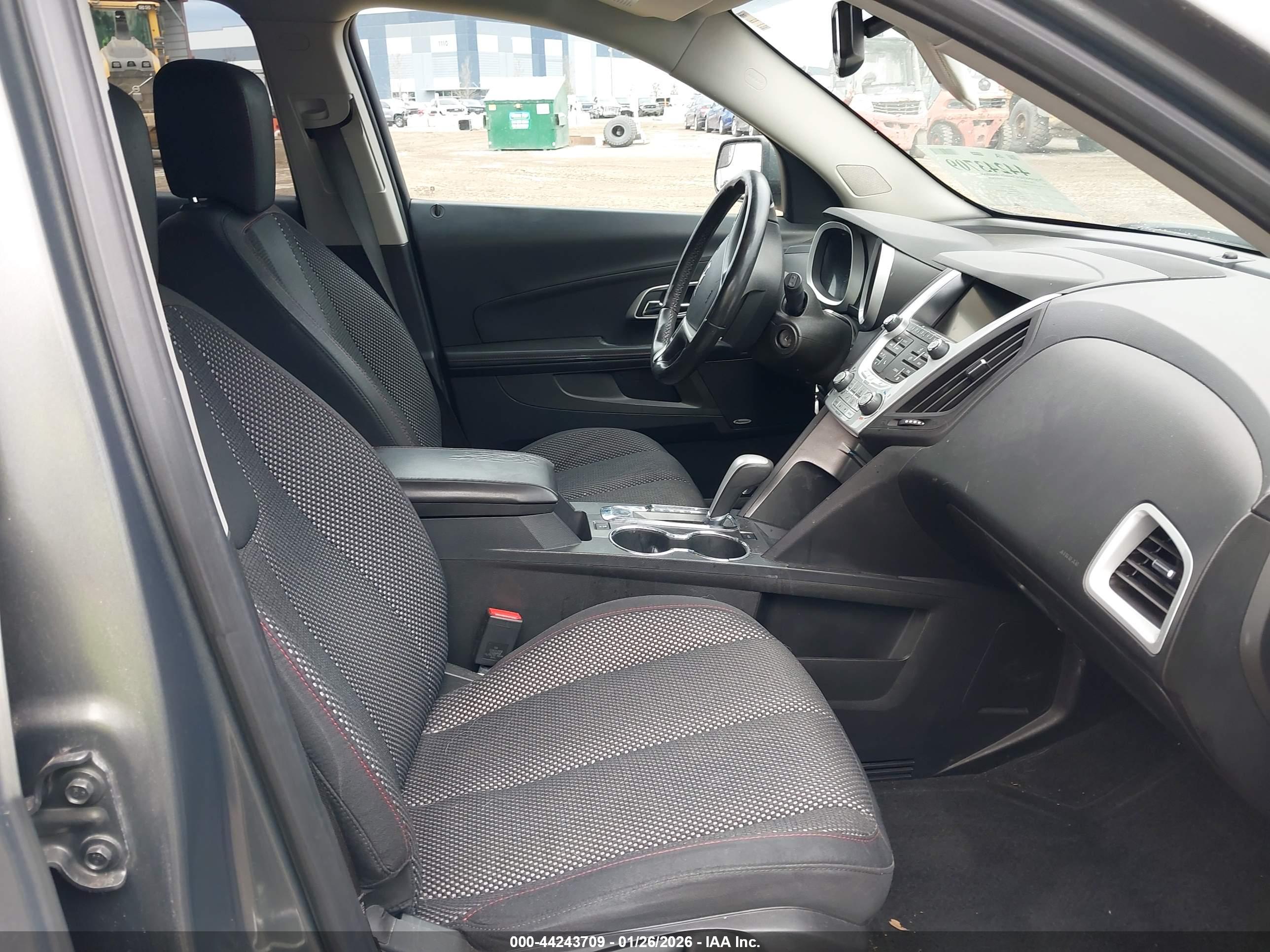 CHEVROLET EQUINOX image 5