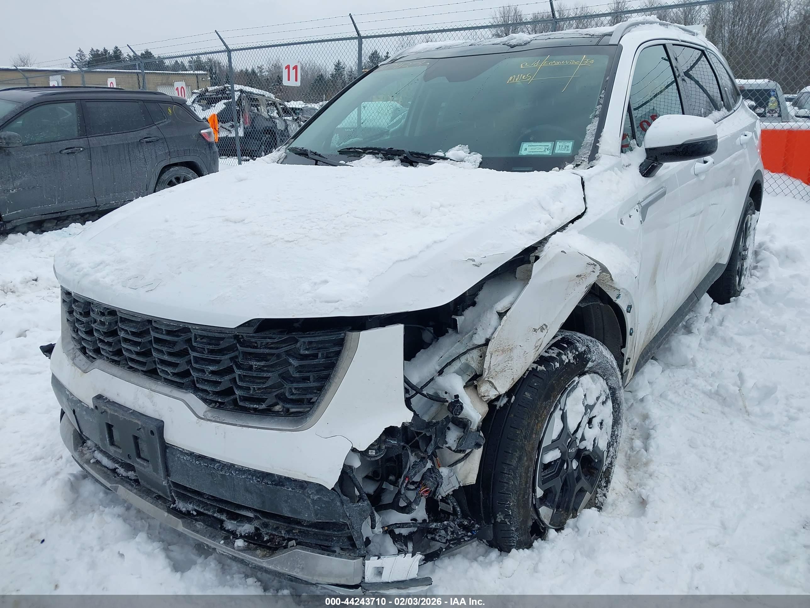 KIA SORENTO image 6