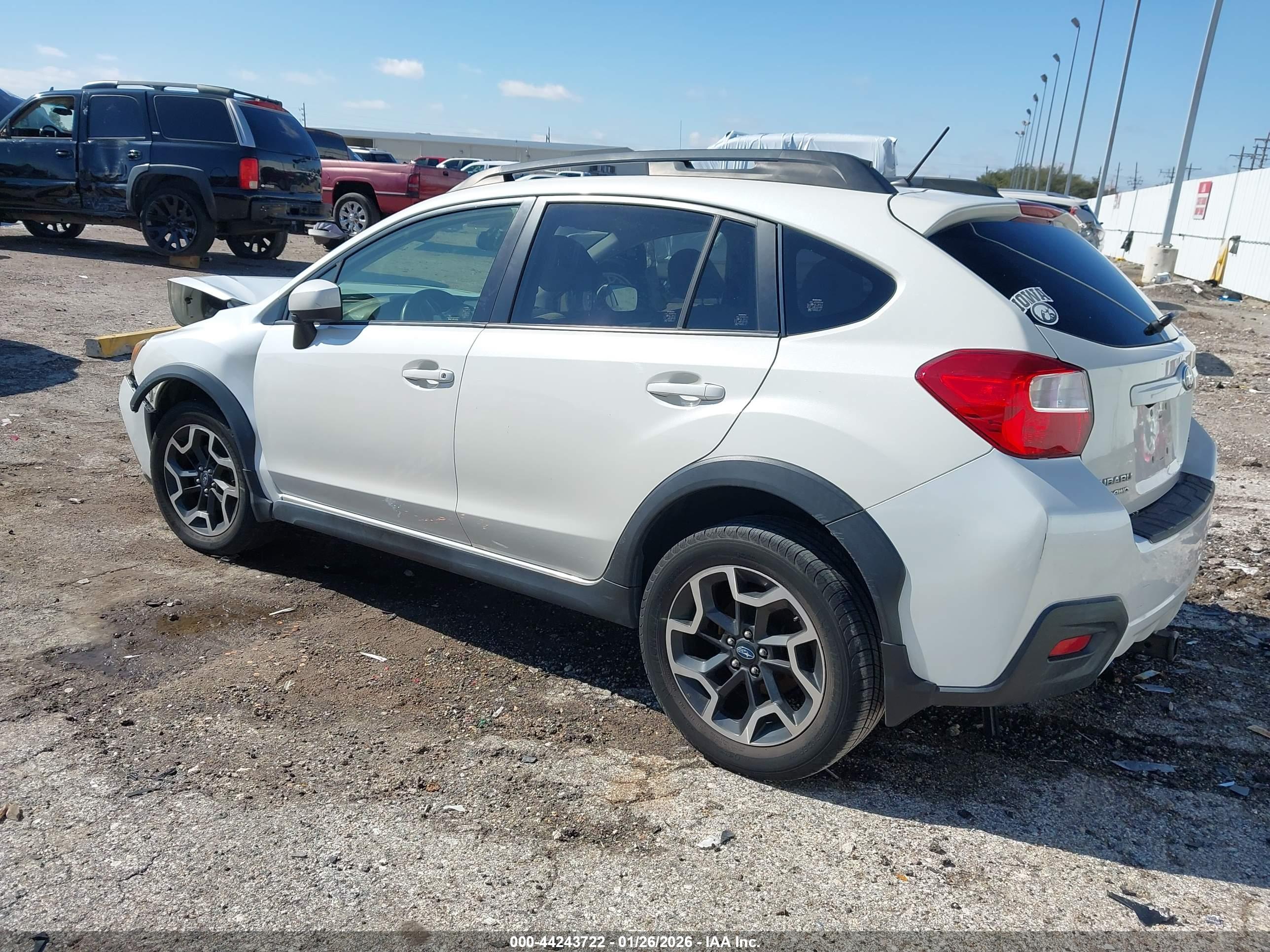 SUBARU CROSSTREK image 3