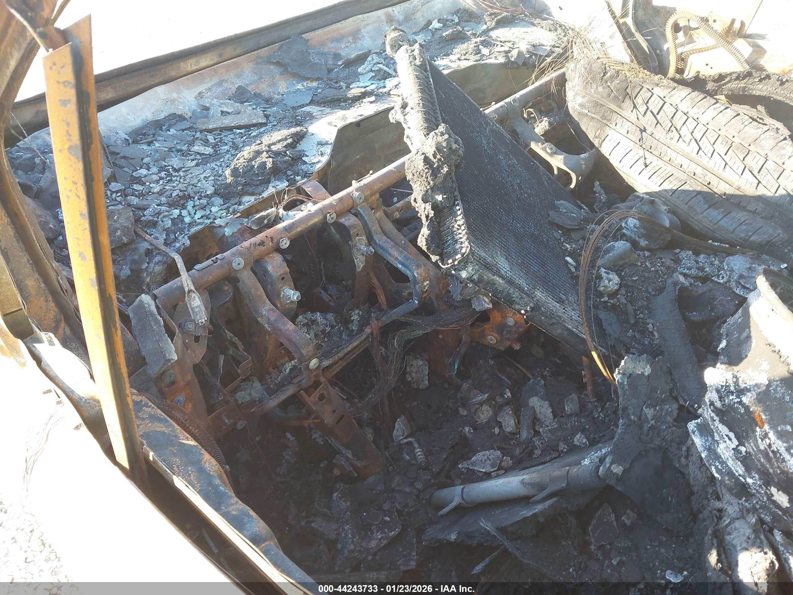 FORD TRANSIT image 7