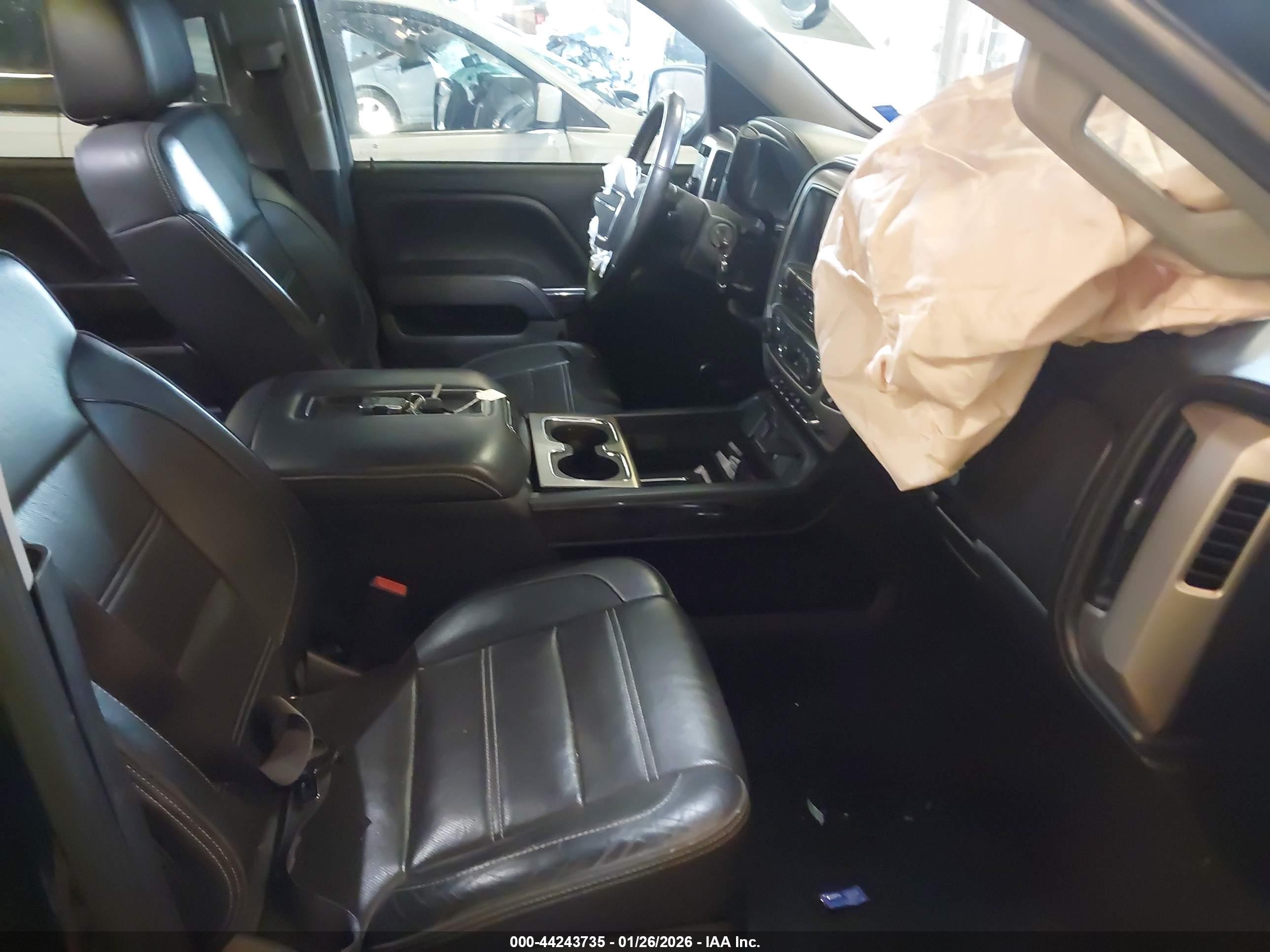 GMC SIERRA image 5