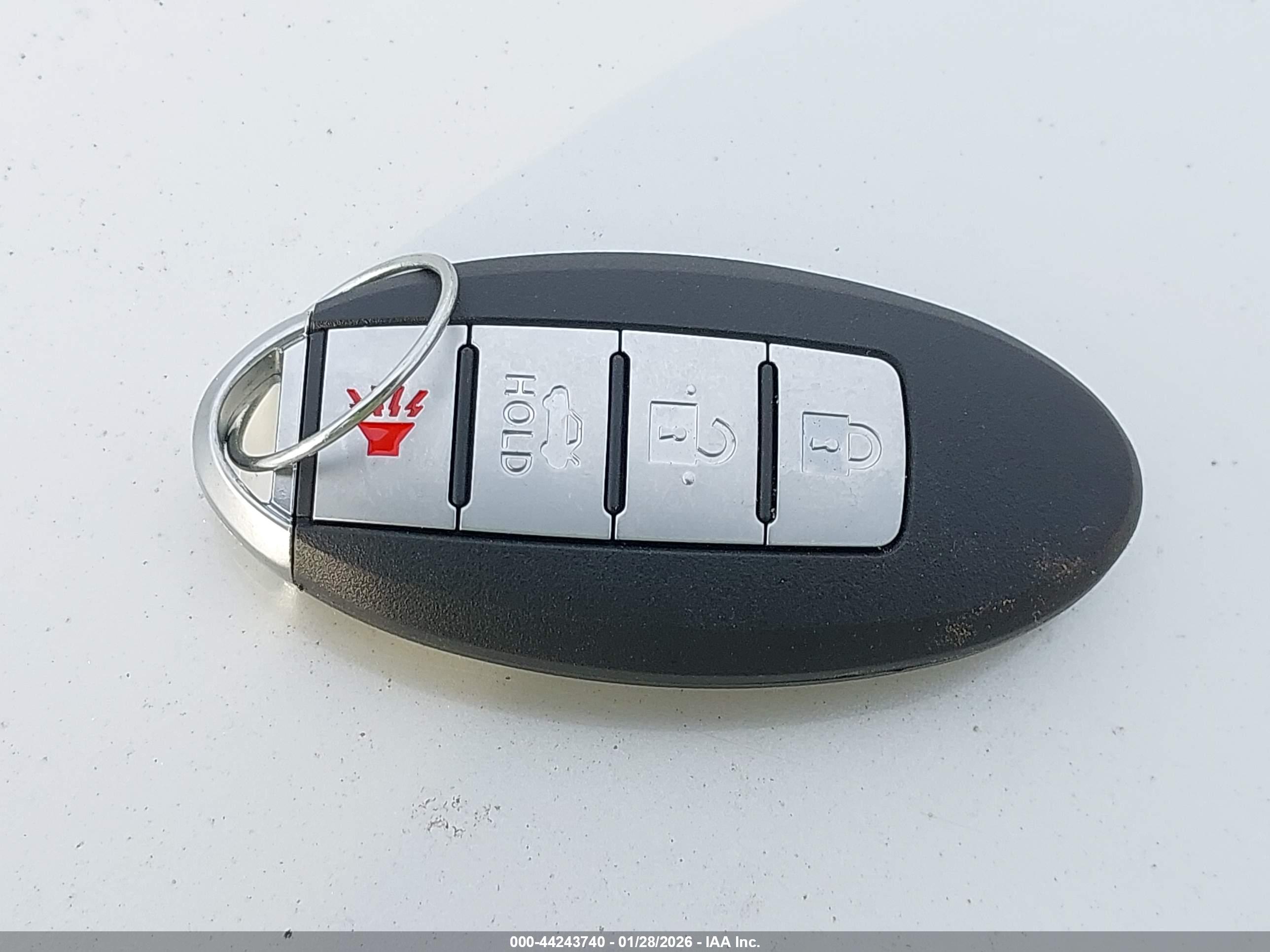 NISSAN FRONTIER image 11