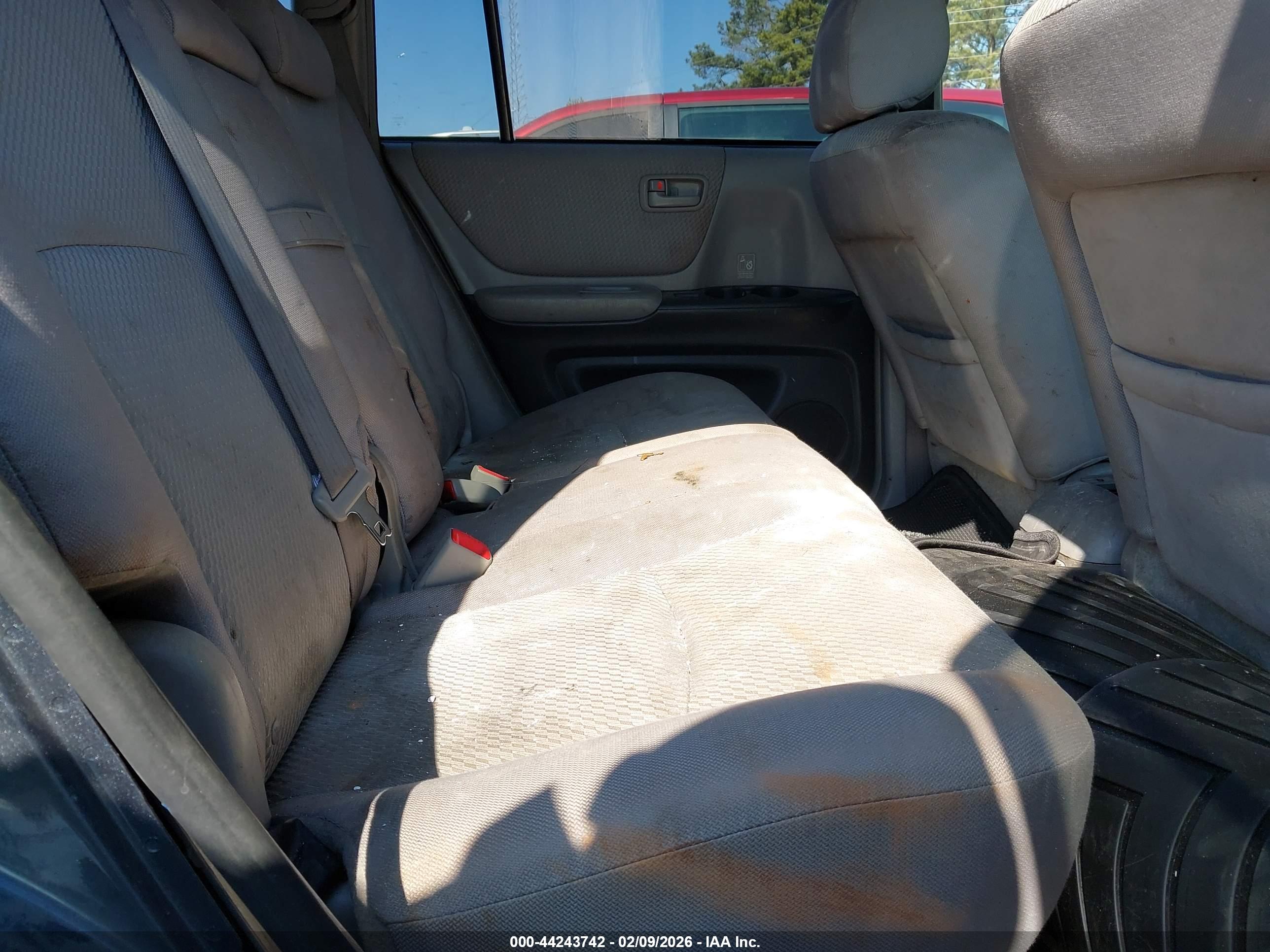 TOYOTA HIGHLANDER image 8