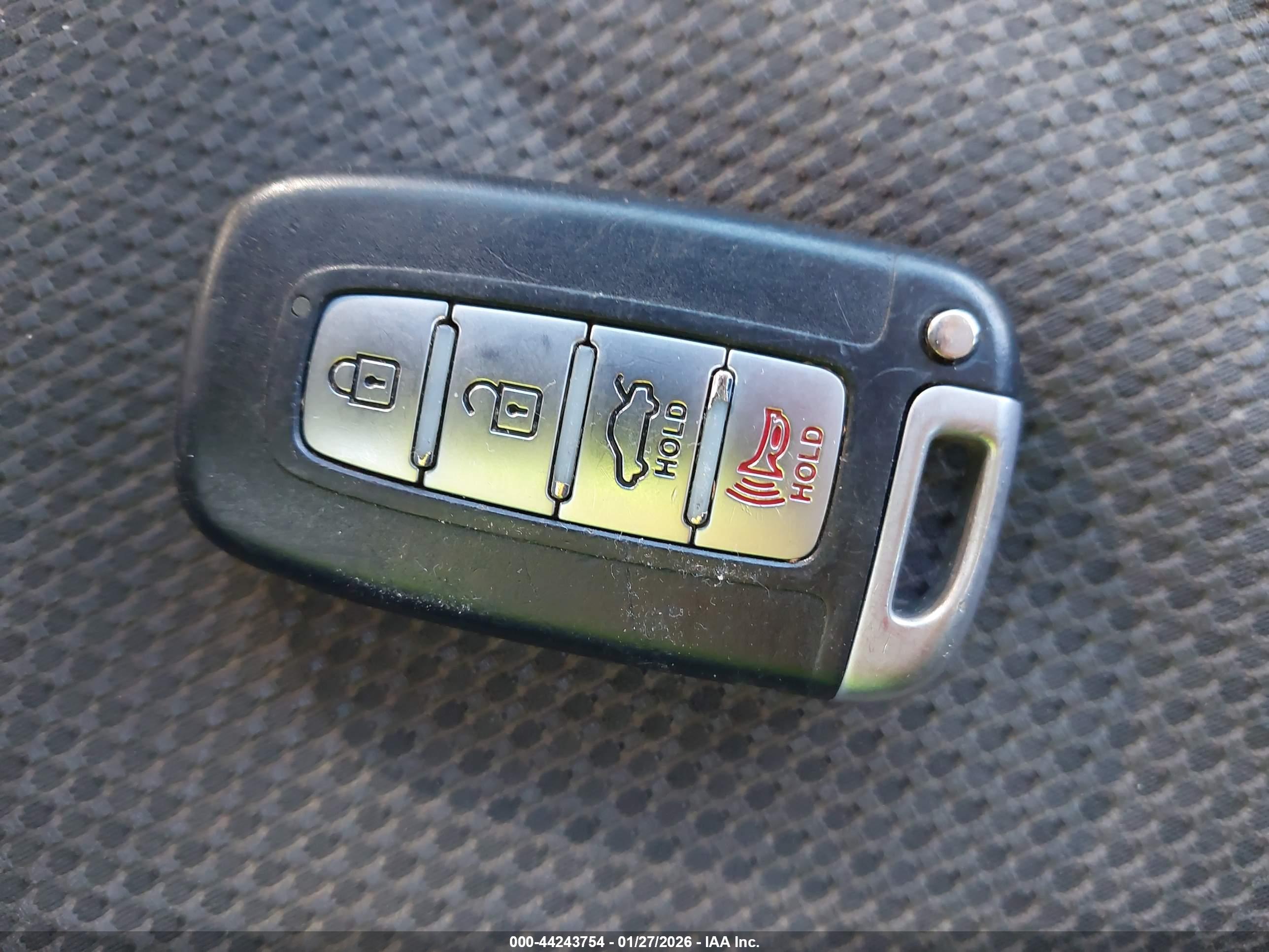 HYUNDAI SONATA image 11