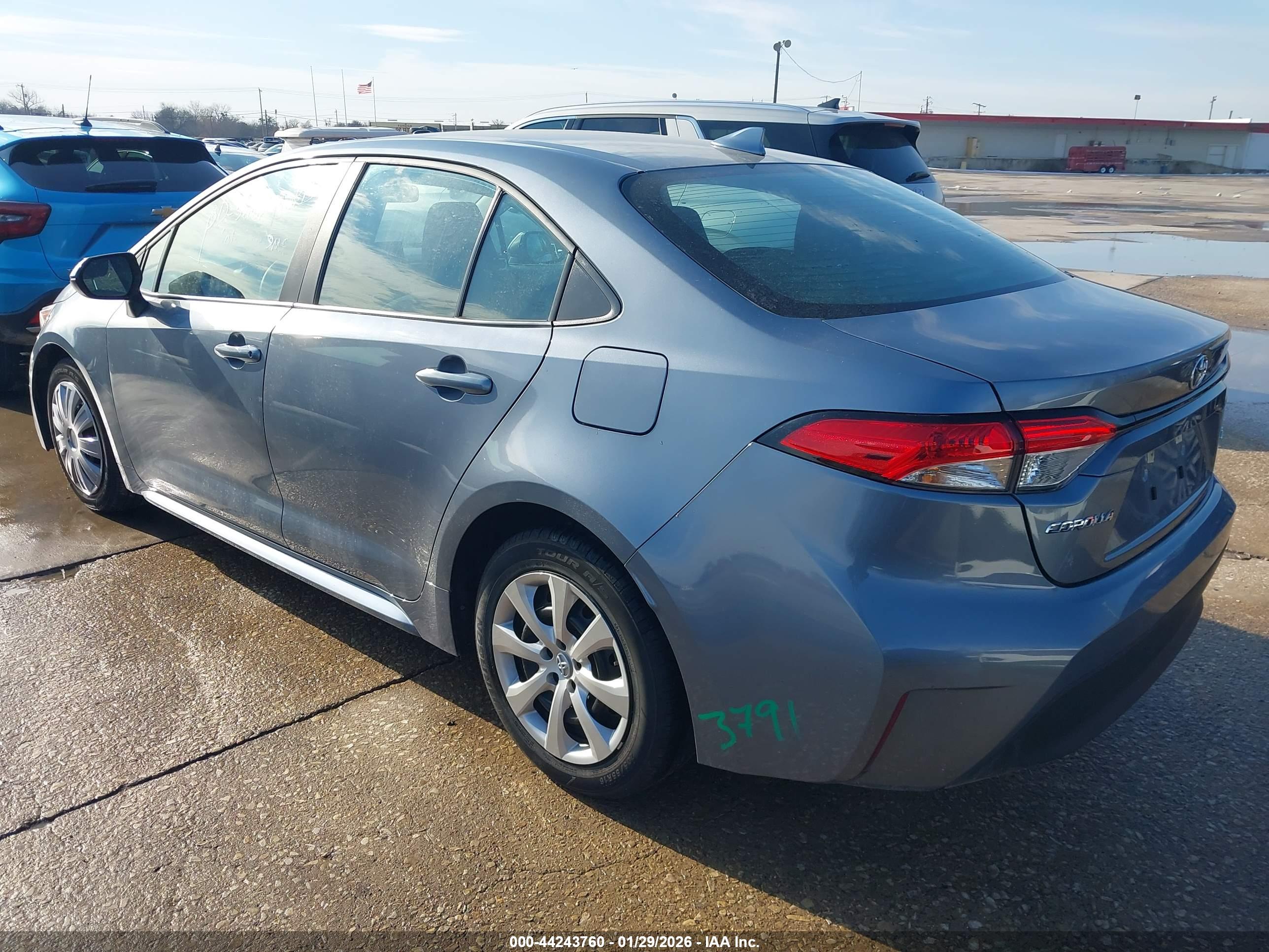 TOYOTA COROLLA image 3