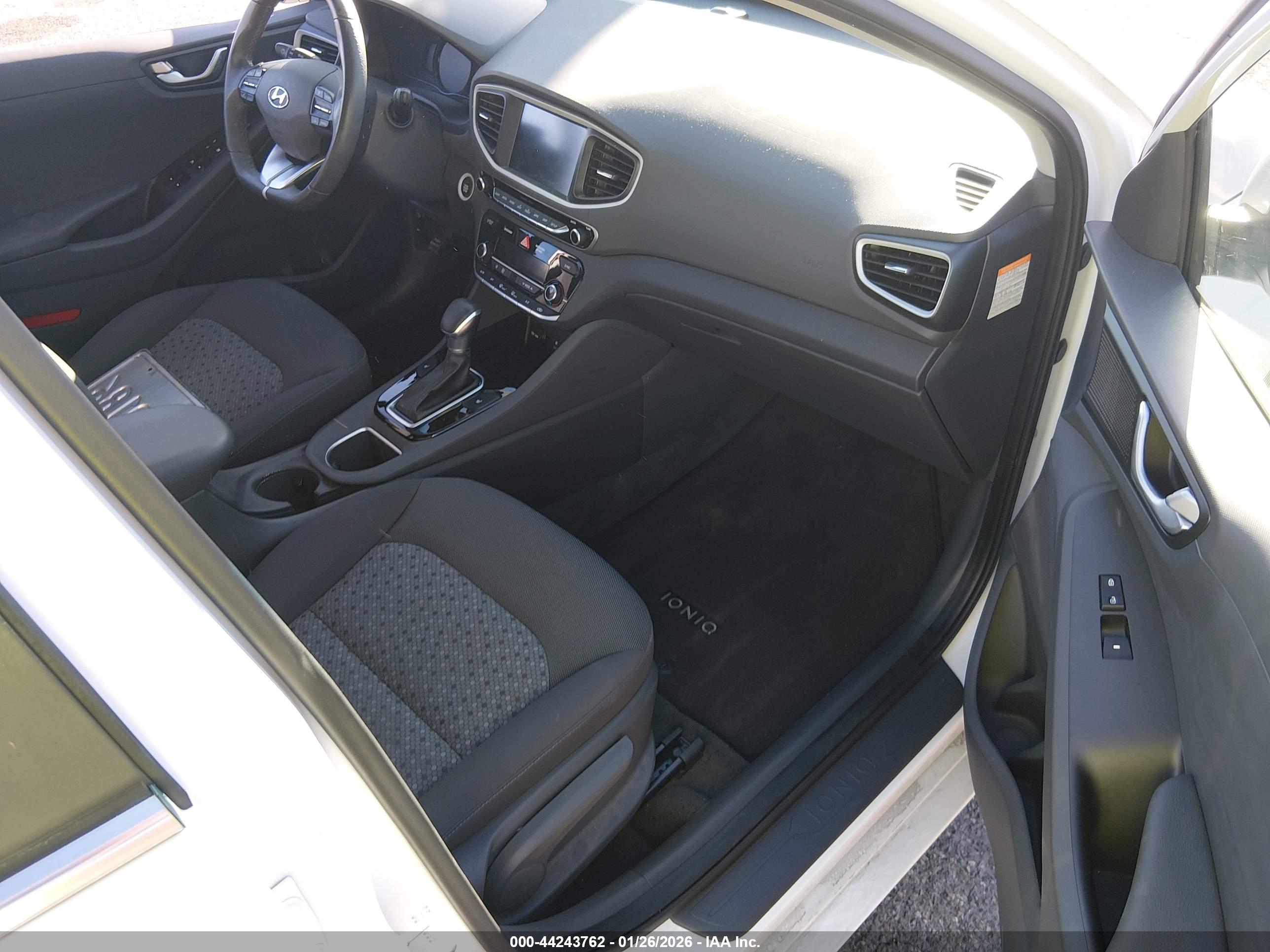 HYUNDAI IONIQ image 5