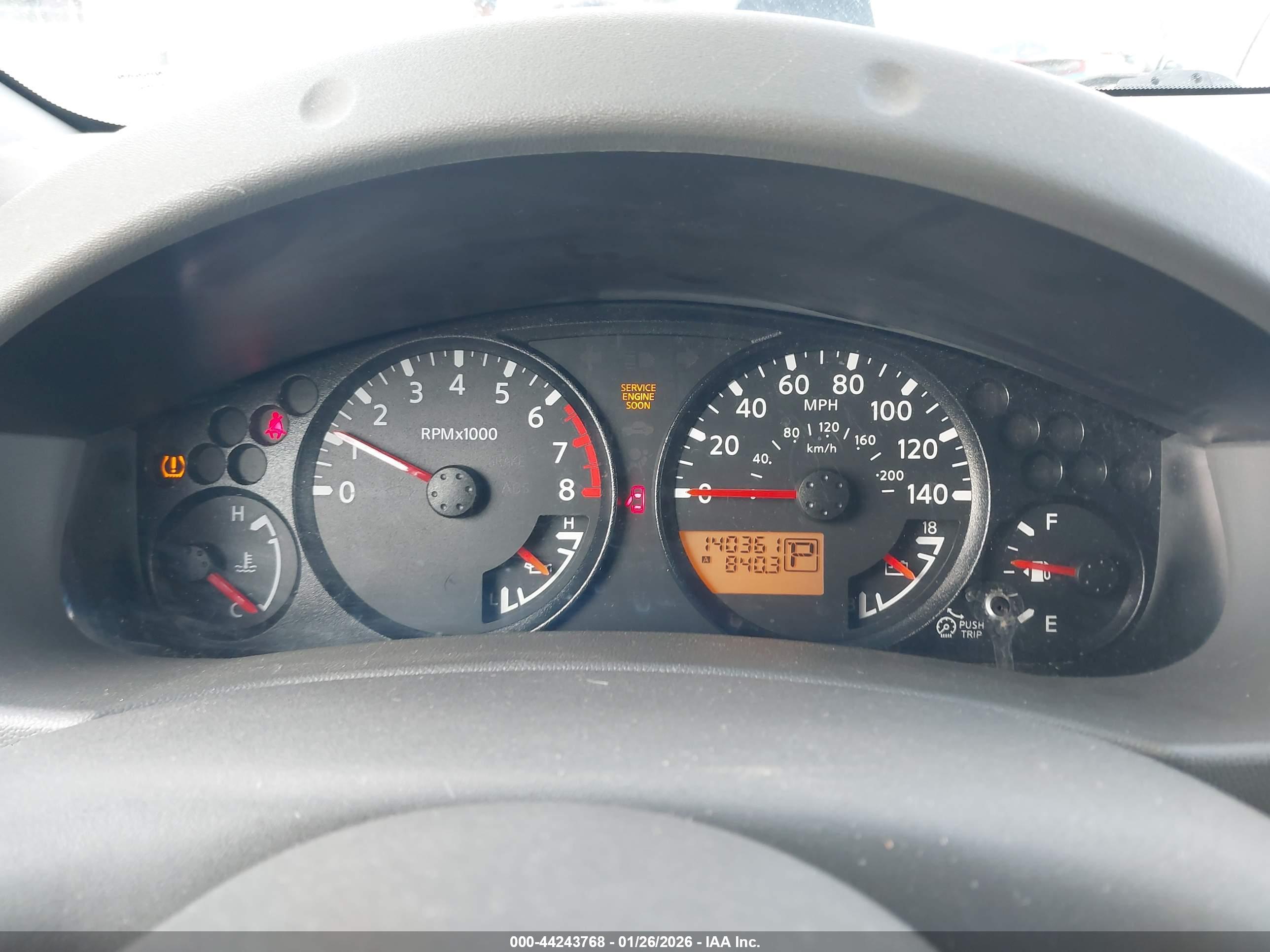 NISSAN FRONTIER image 7