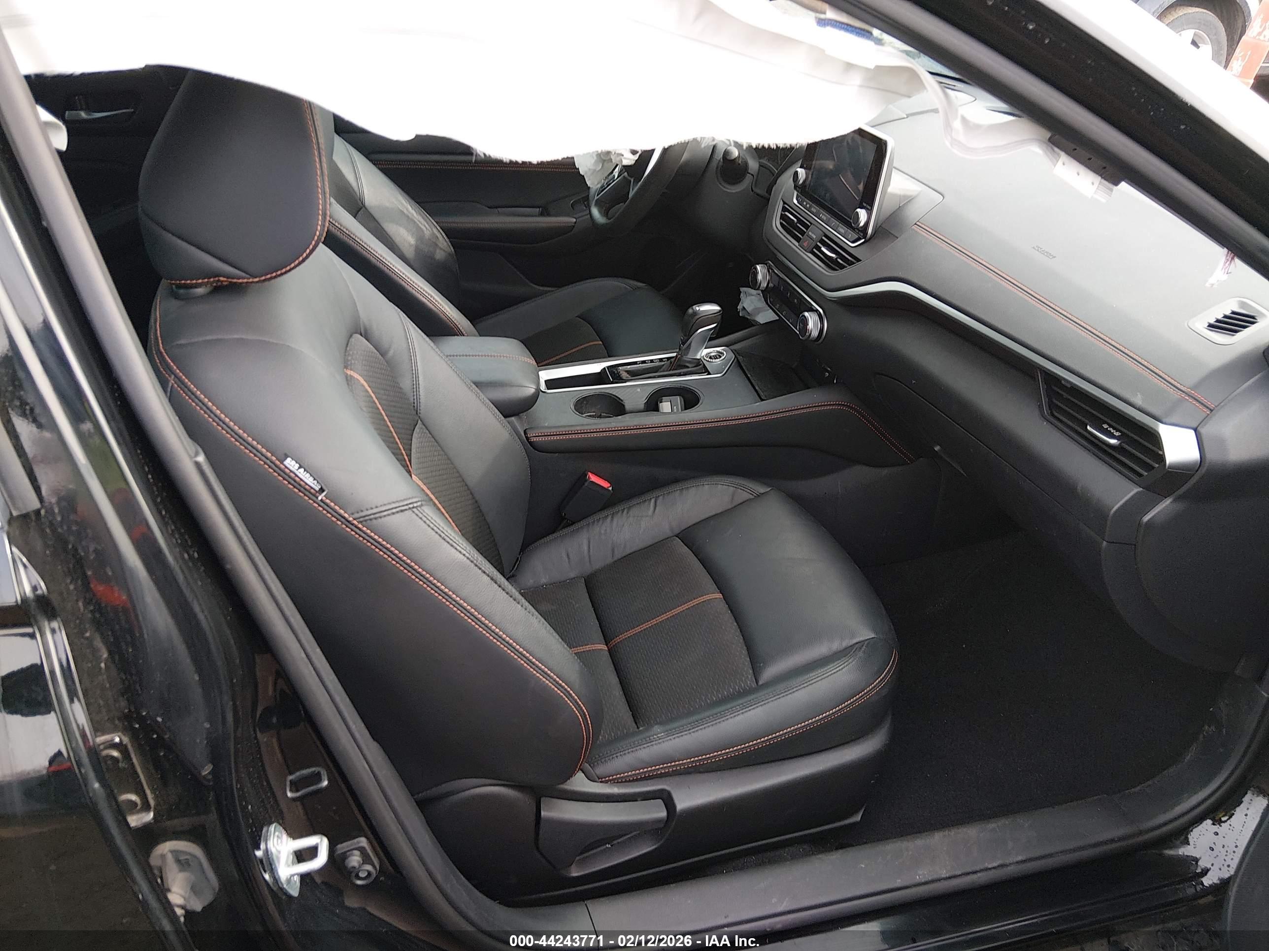 NISSAN ALTIMA image 5