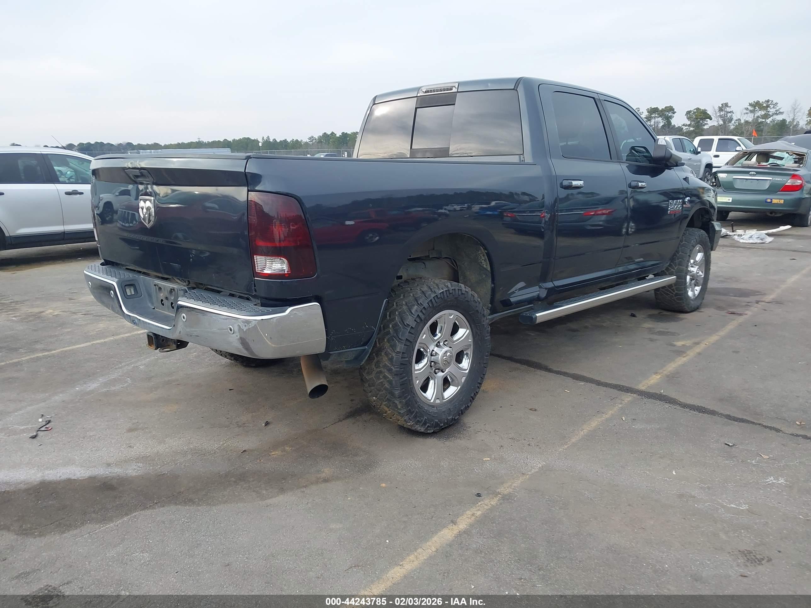 RAM 2500 image 4