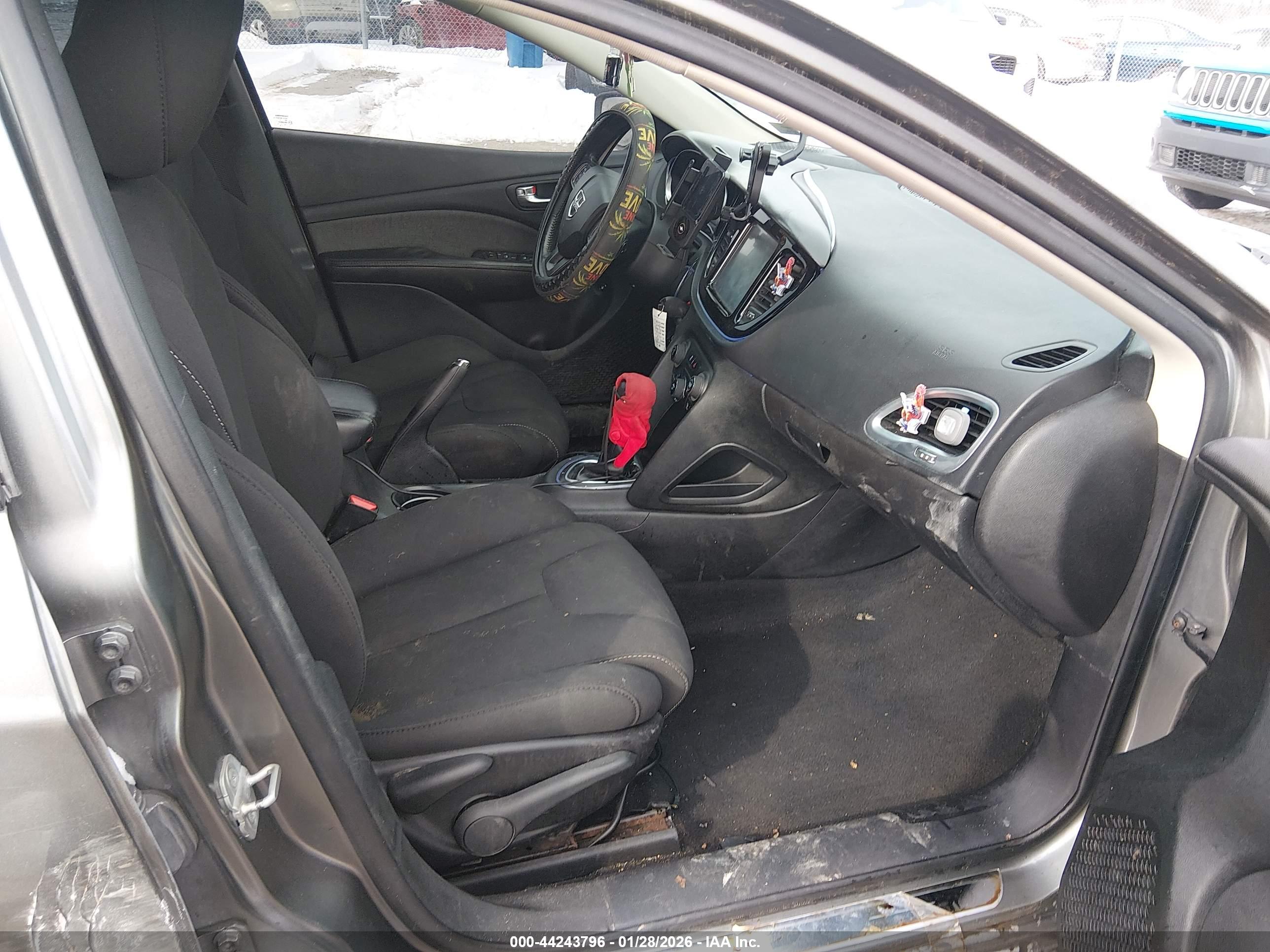 DODGE DART image 5