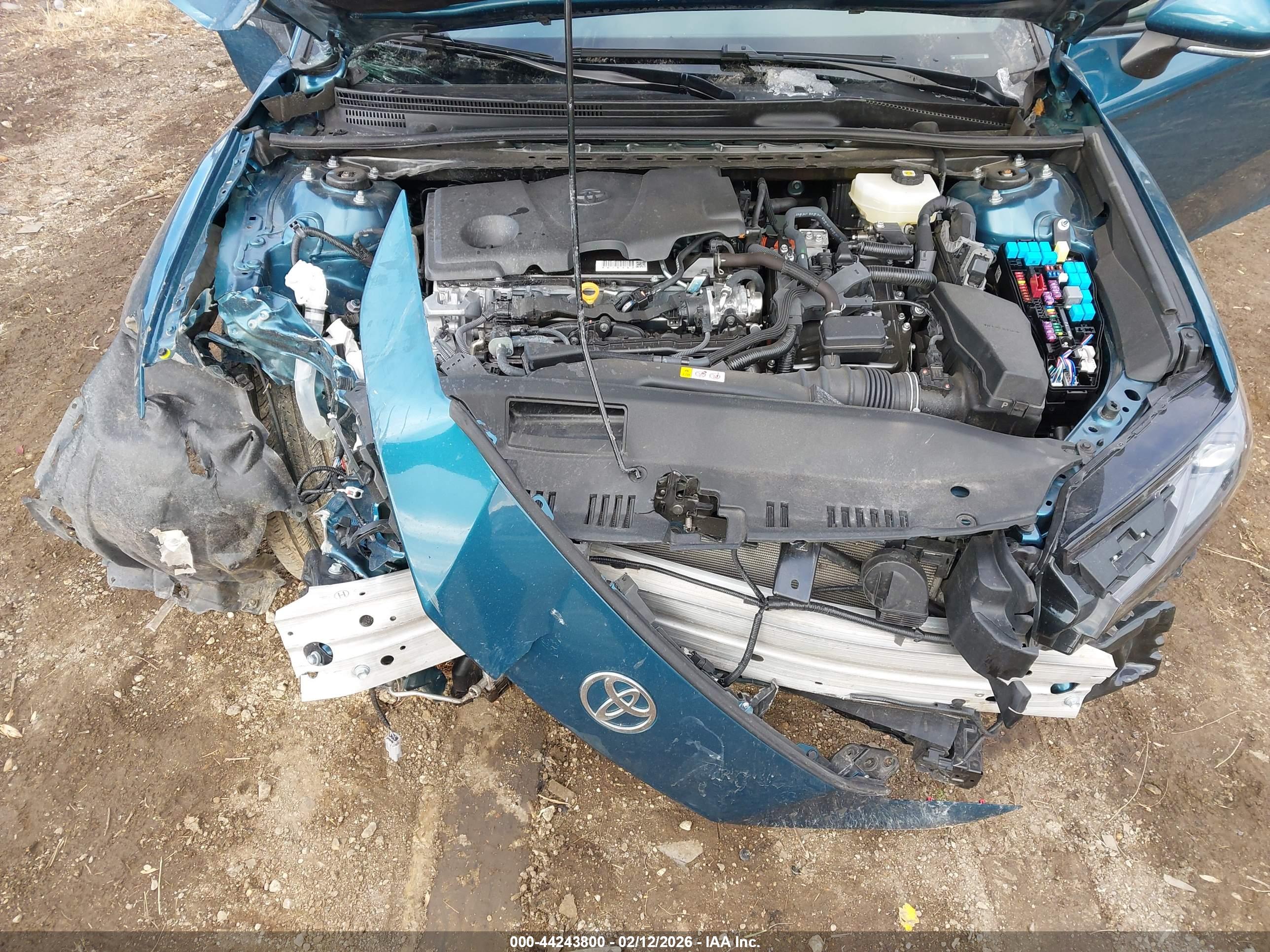 TOYOTA CAMRY image 10