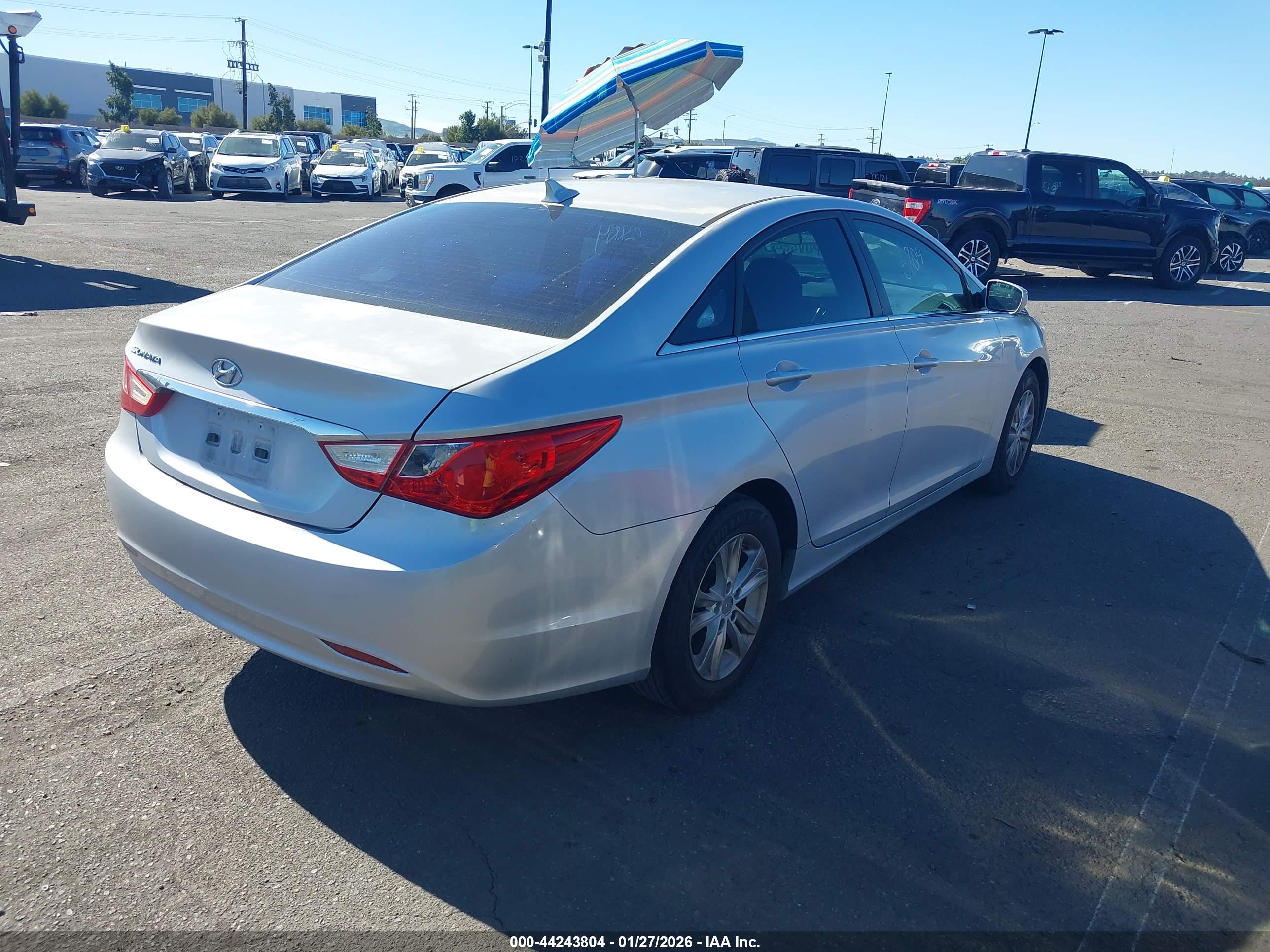 HYUNDAI SONATA image 4