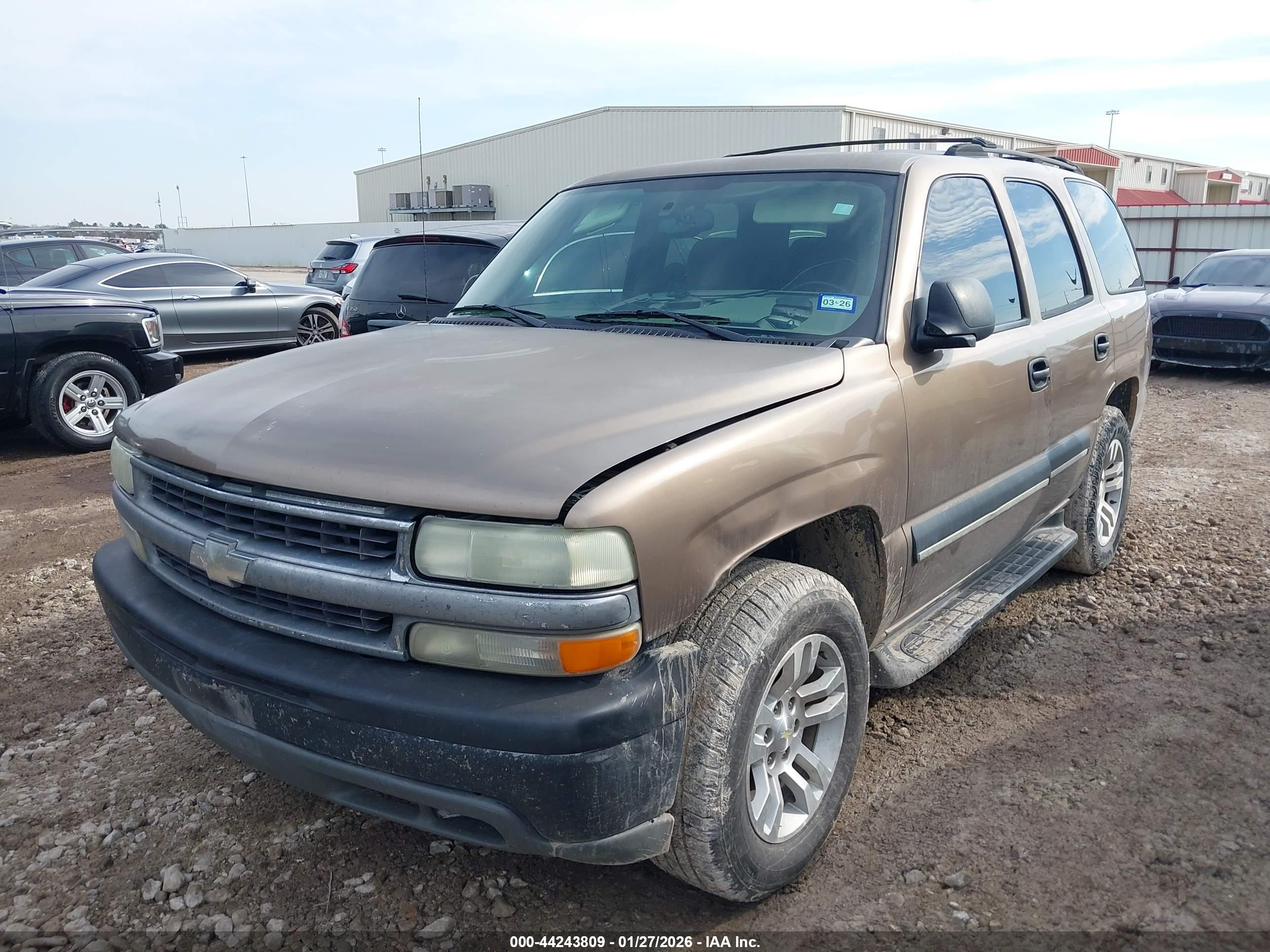 CHEVROLET TAHOE image 6