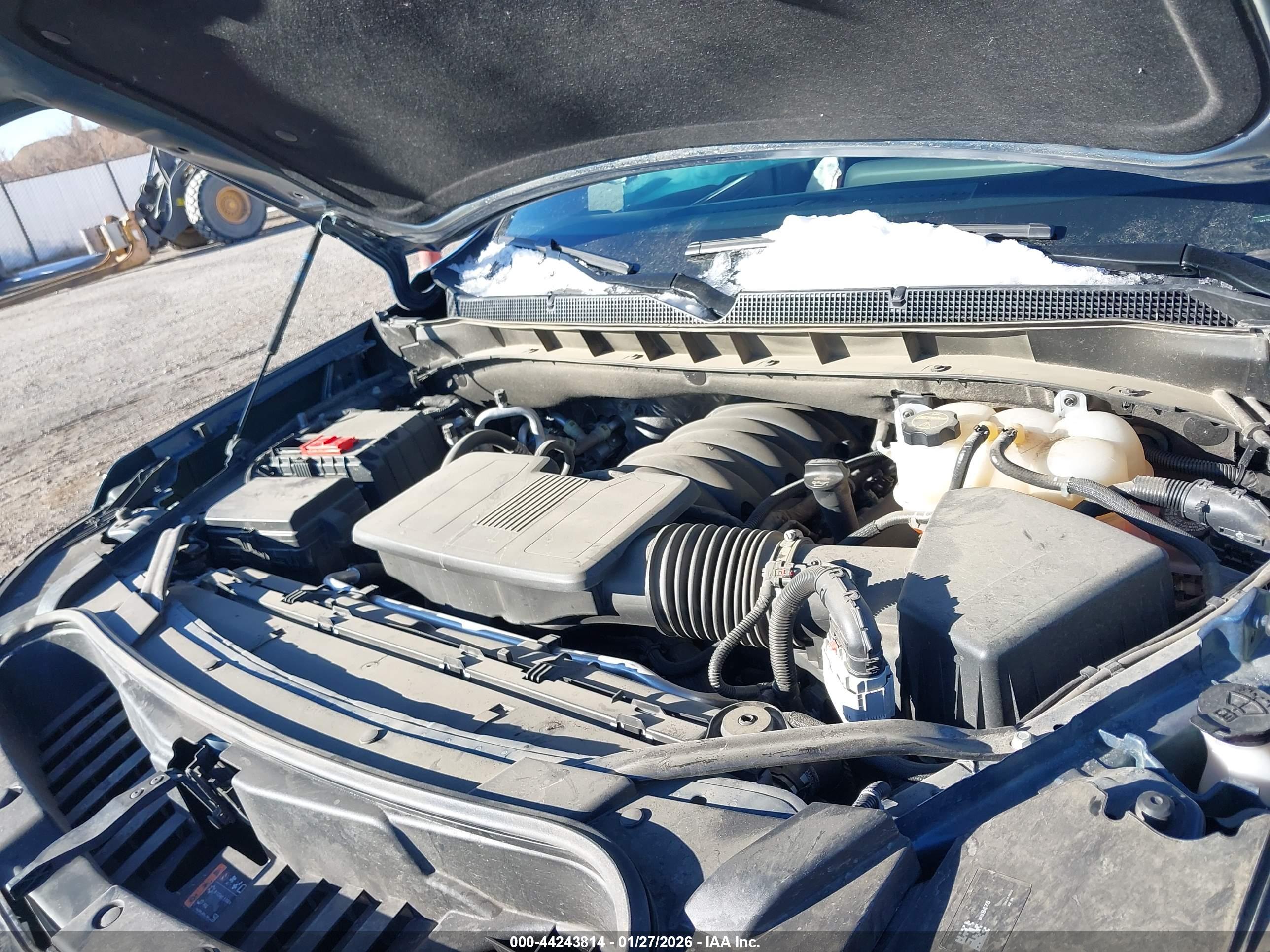 CHEVROLET TAHOE image 10
