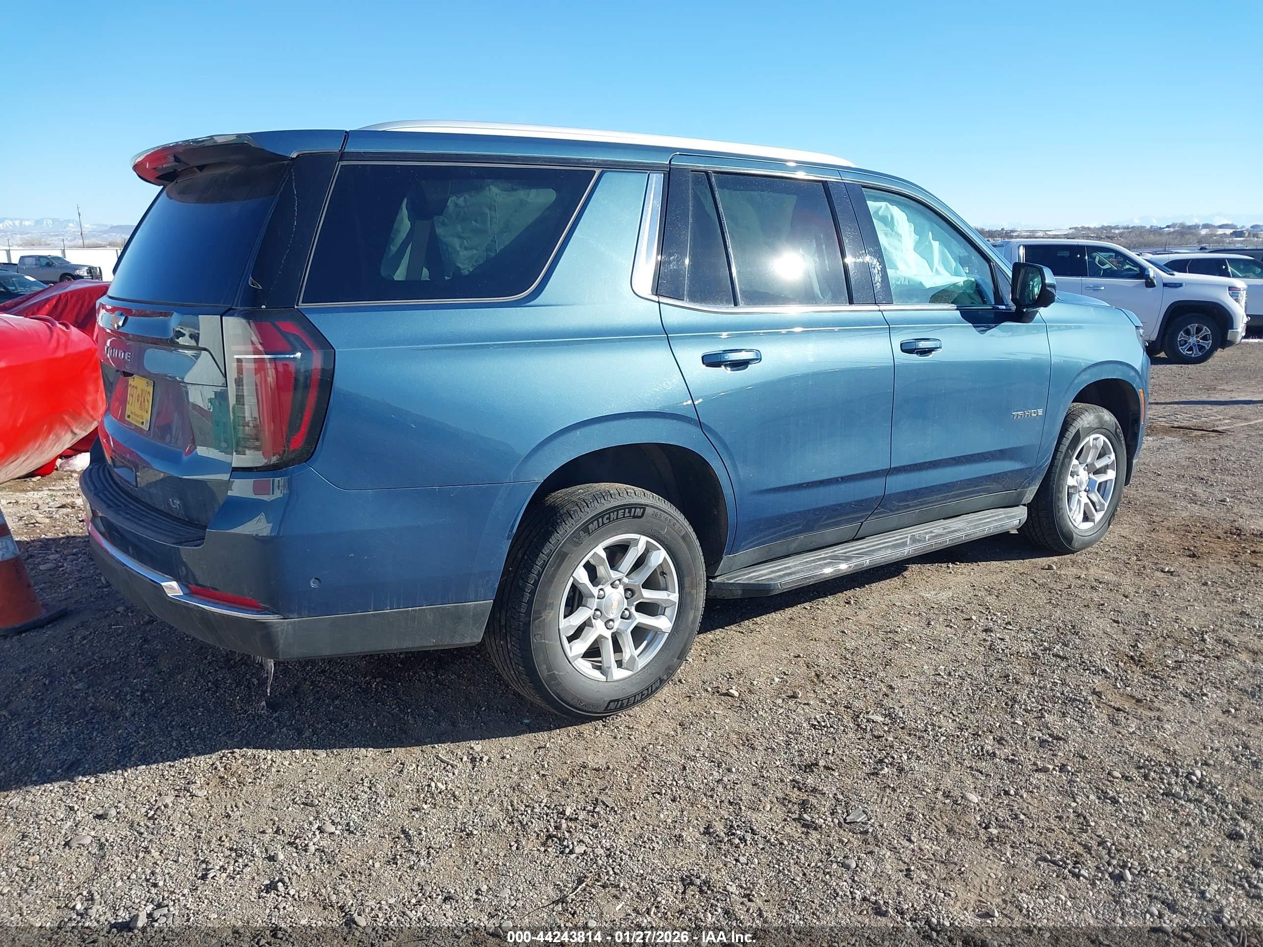 CHEVROLET TAHOE image 4