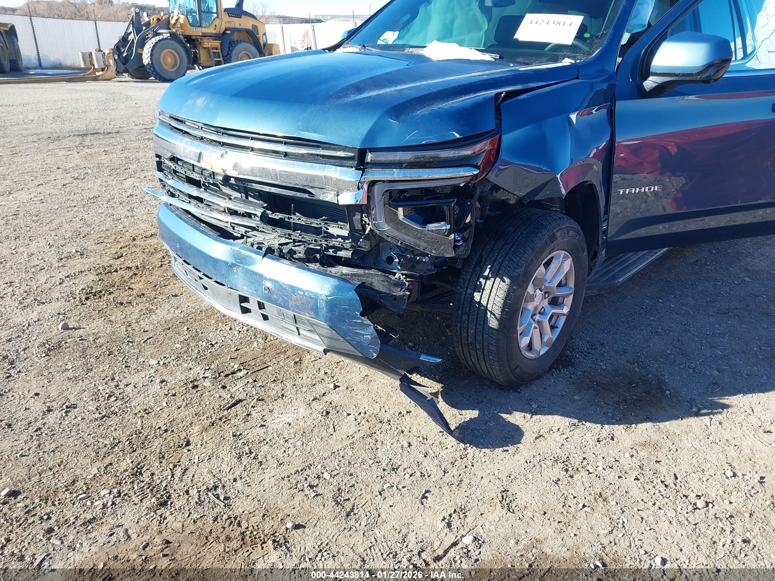 CHEVROLET TAHOE image 6