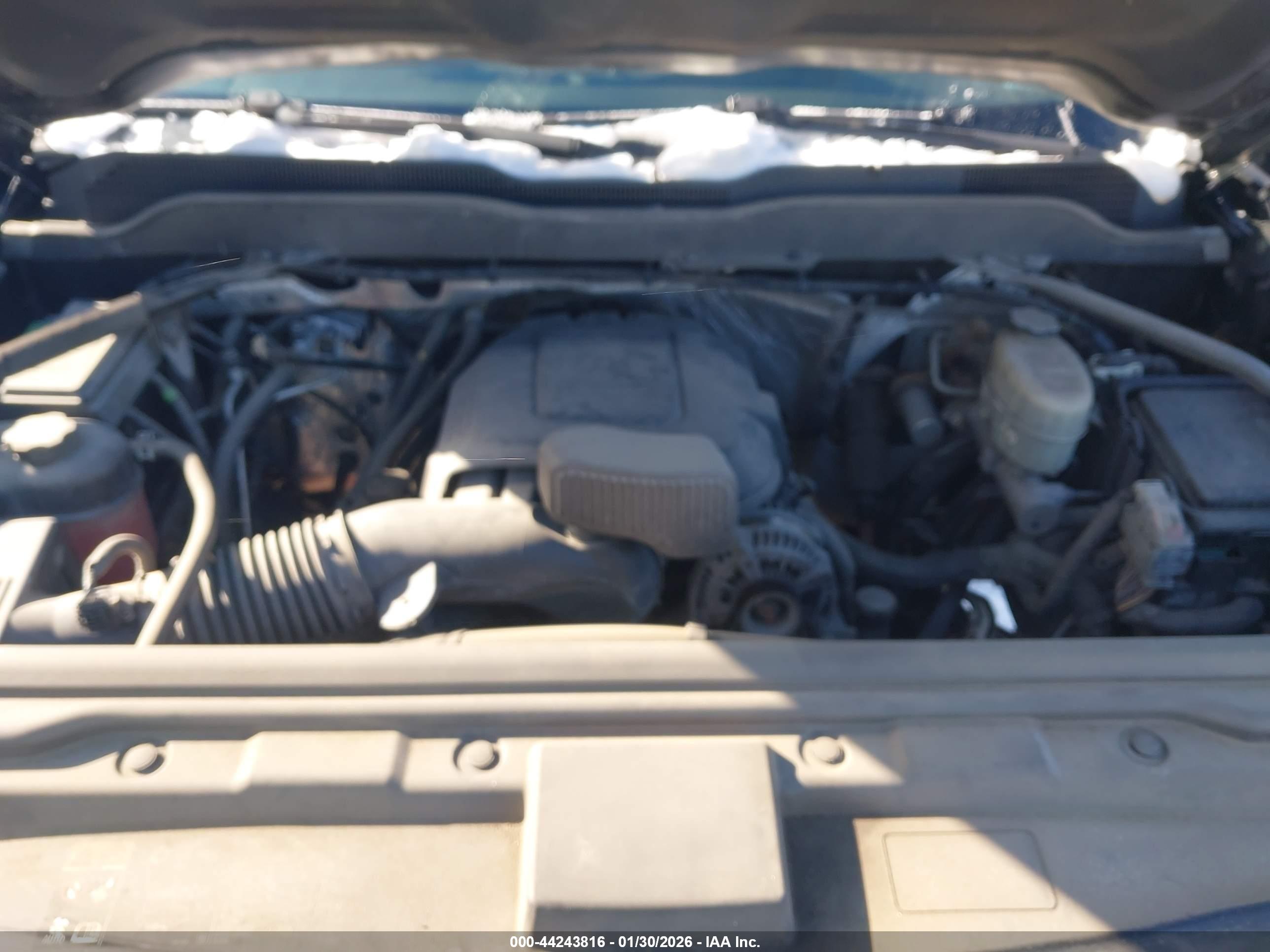 CHEVROLET SILVERADO image 10