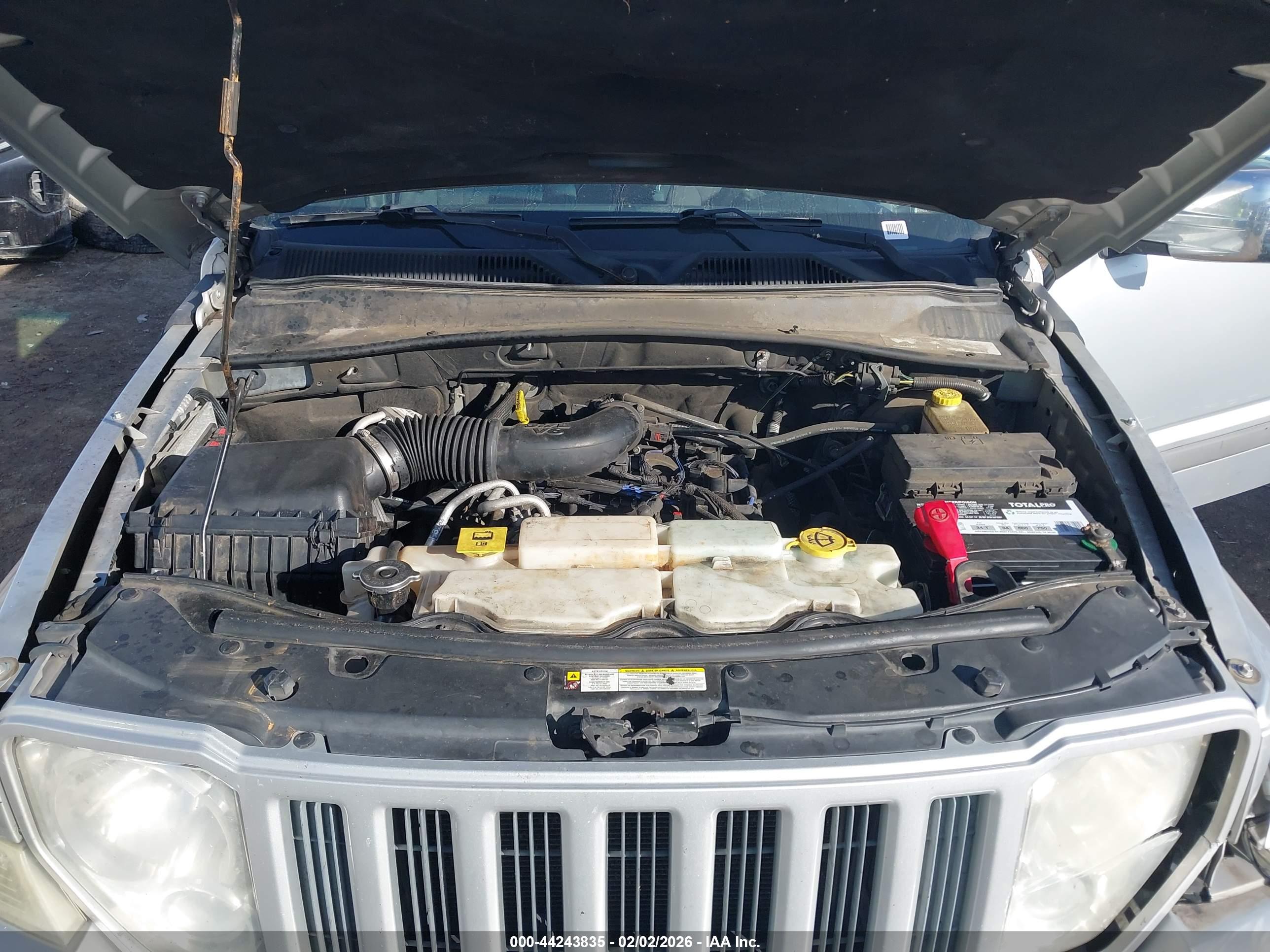 JEEP LIBERTY image 10