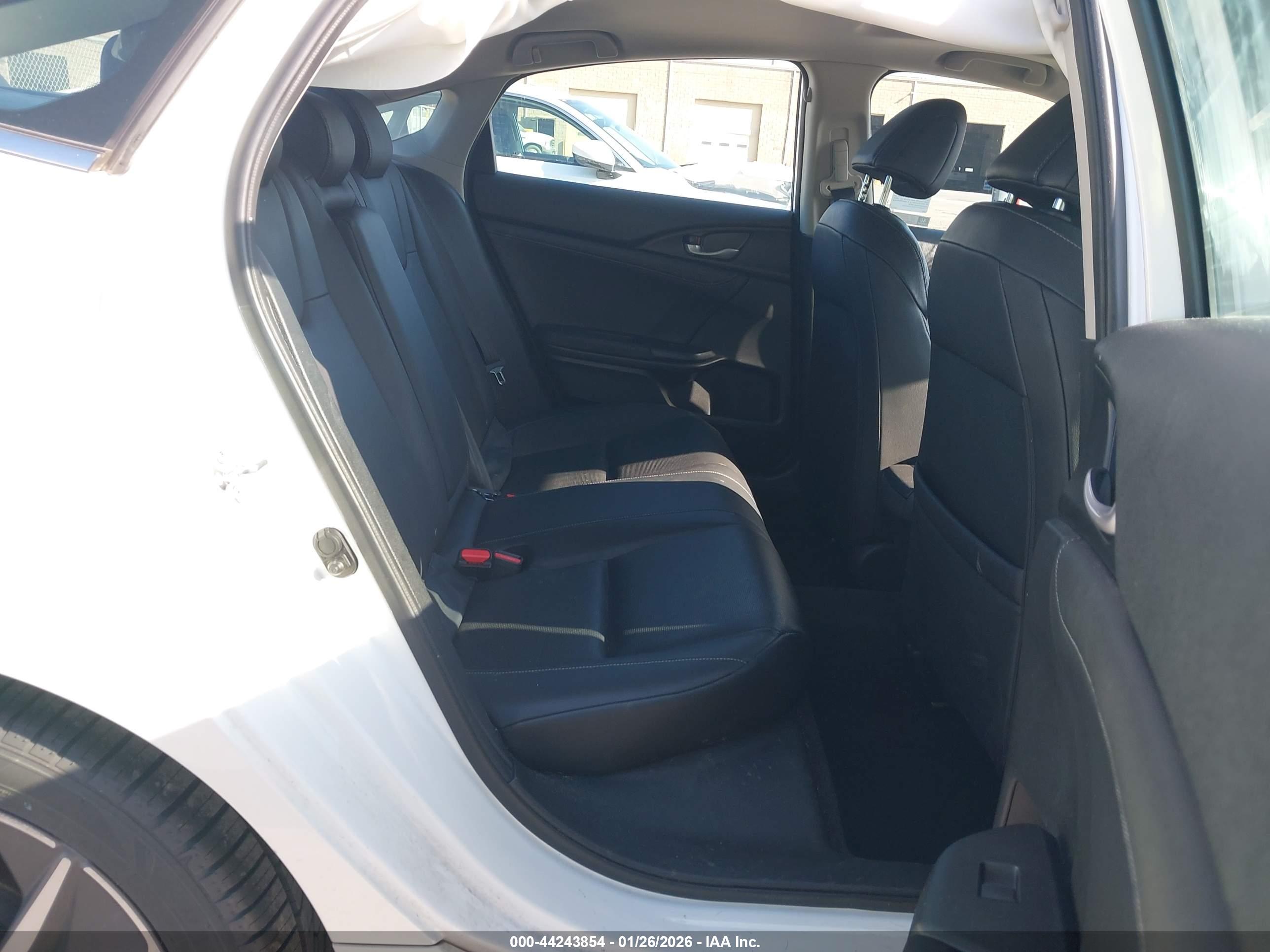 HONDA INSIGHT image 8