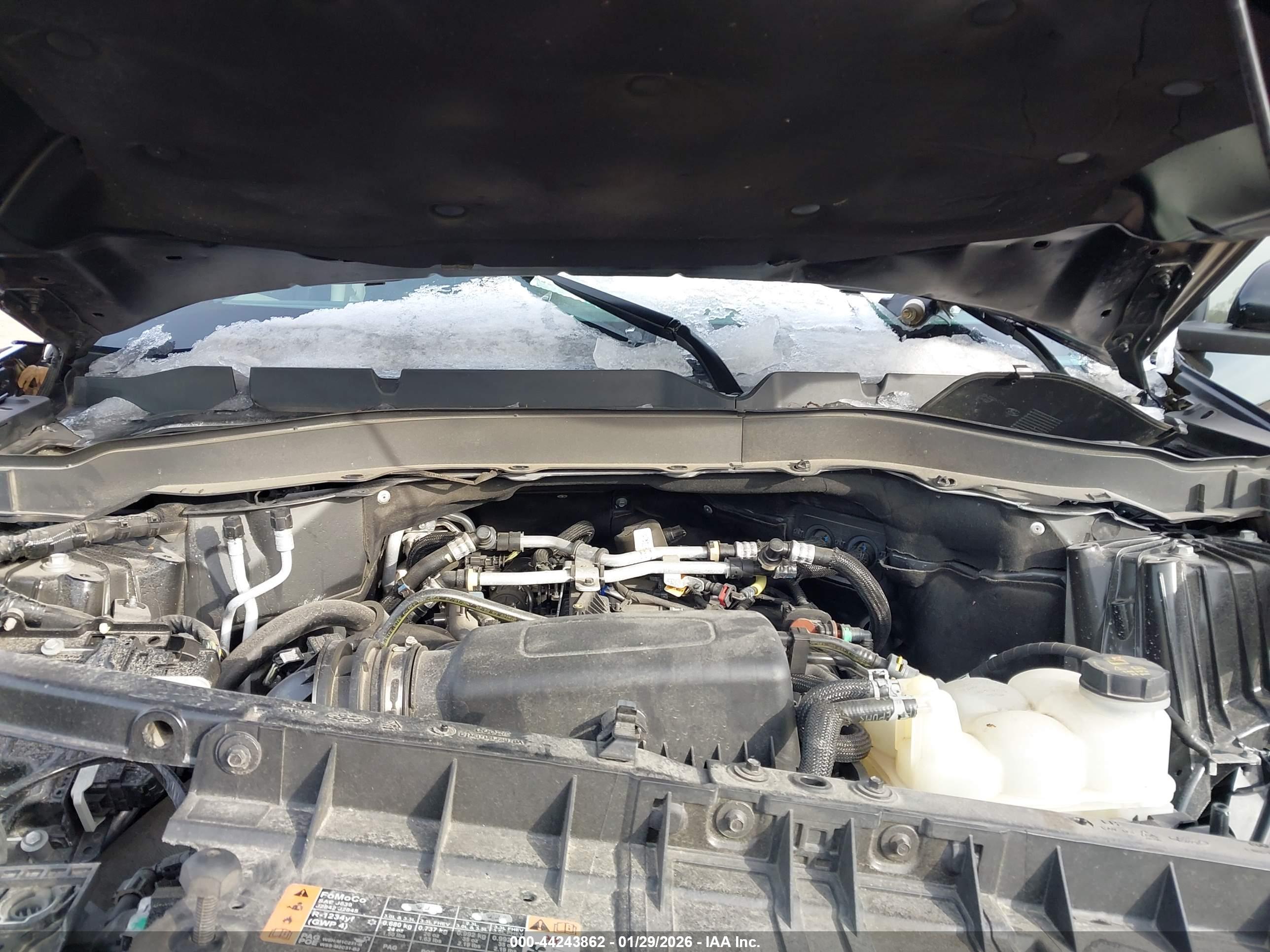 FORD EXPLORER image 10