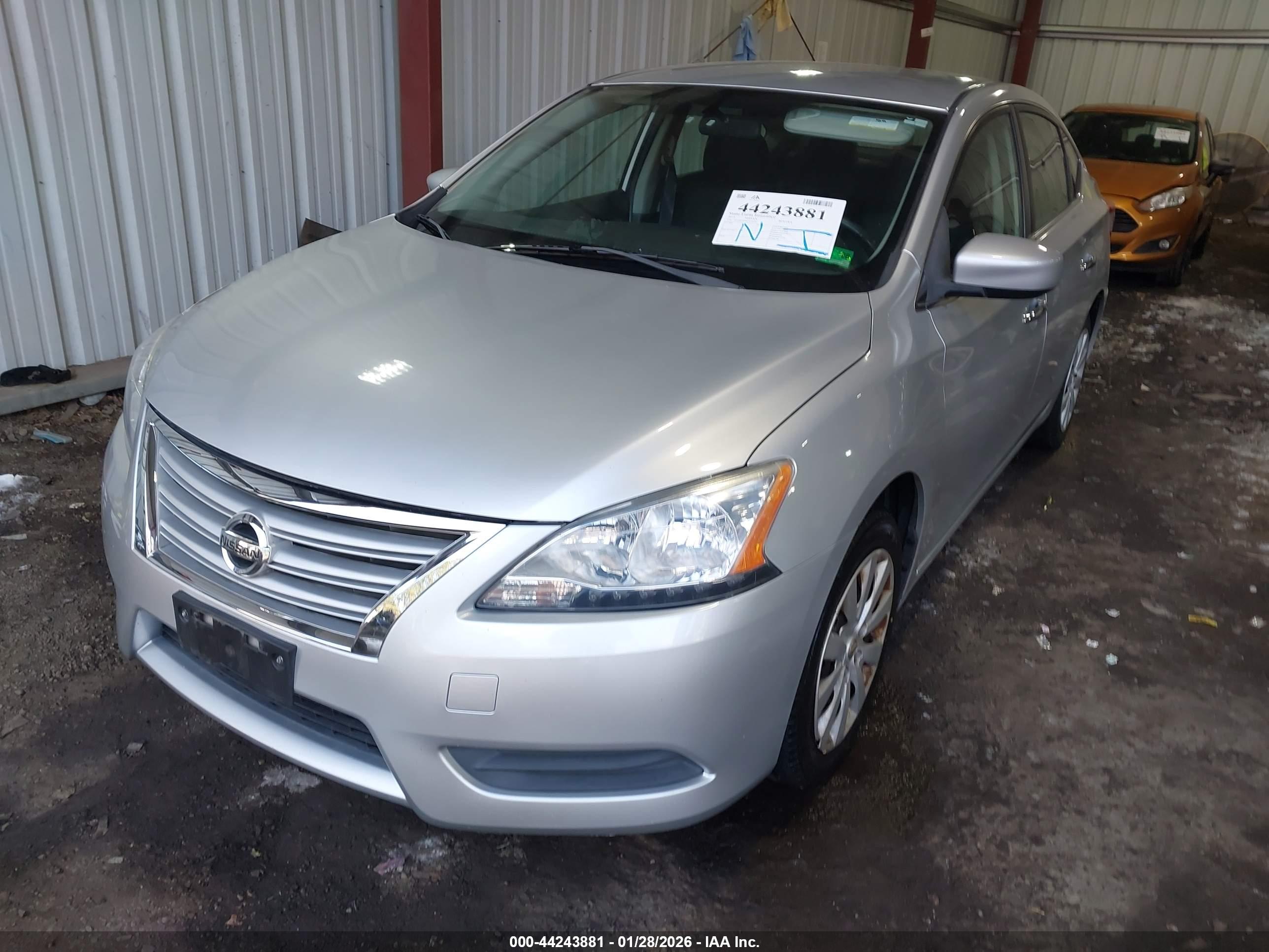 NISSAN SENTRA image 2