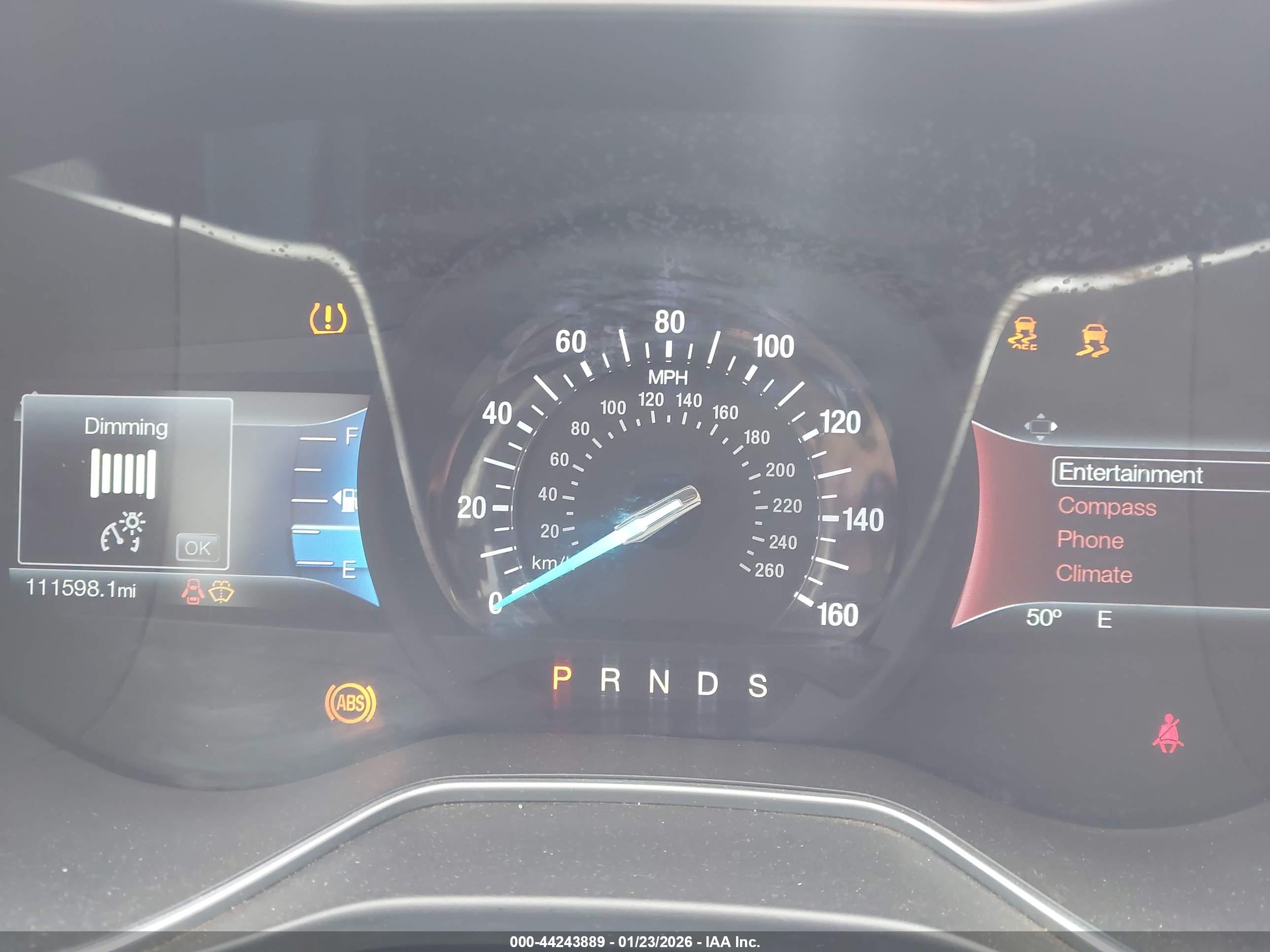 FORD FUSION image 7
