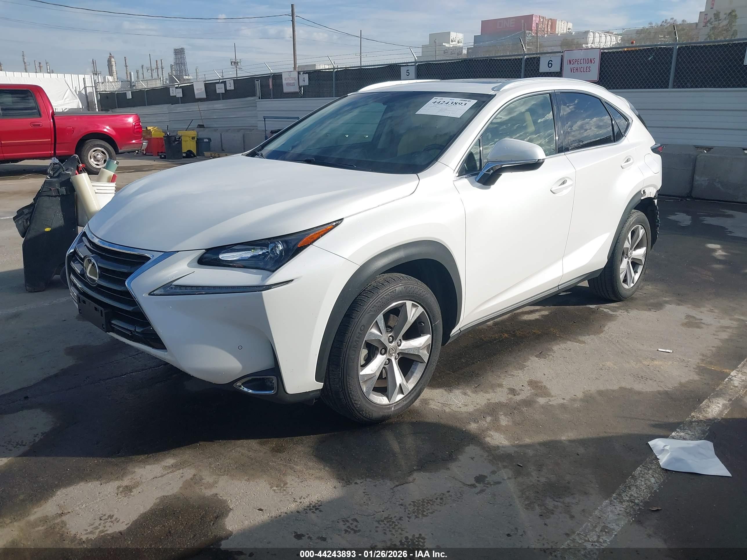 LEXUS NX image 2