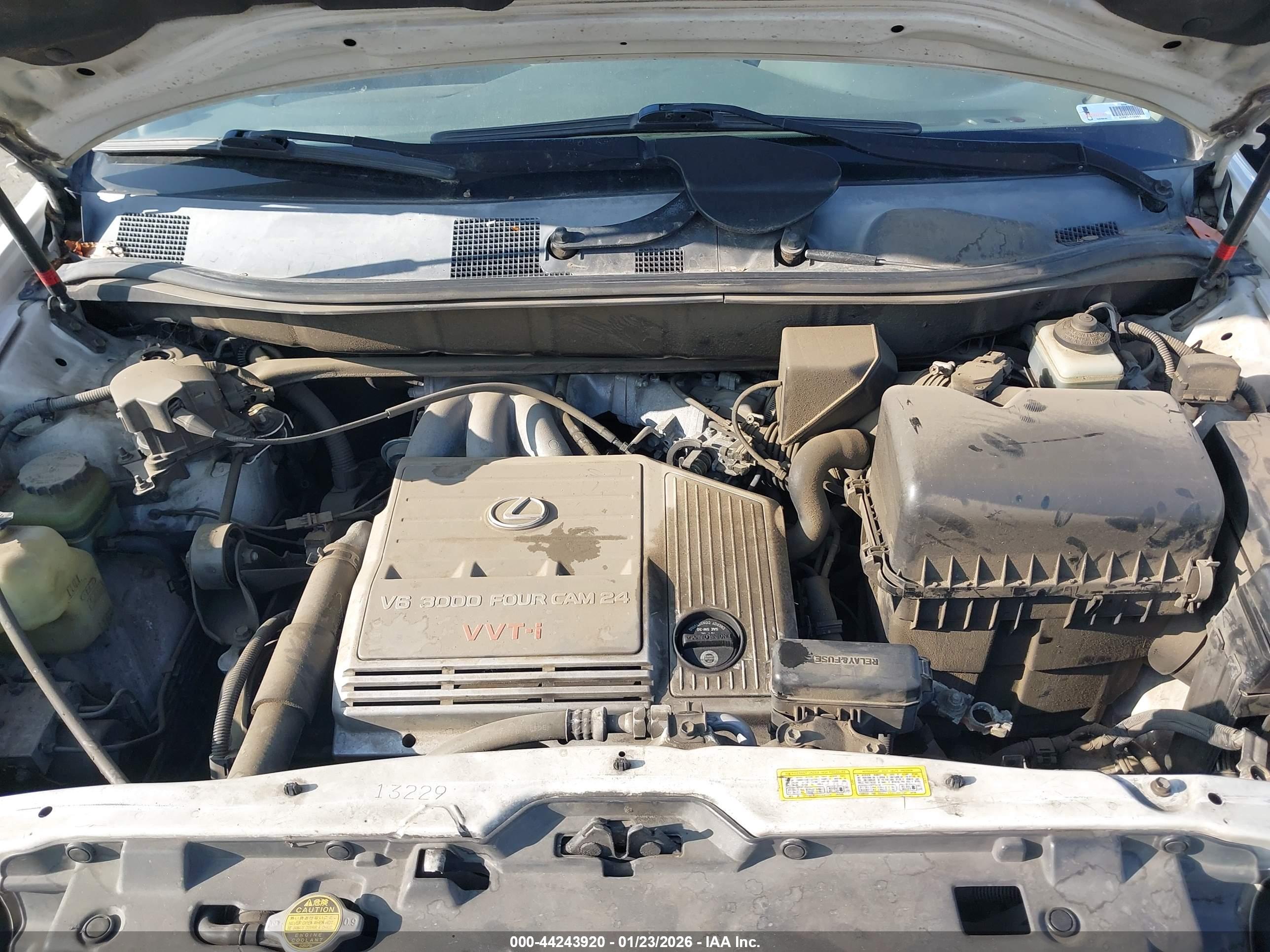 LEXUS RX image 10