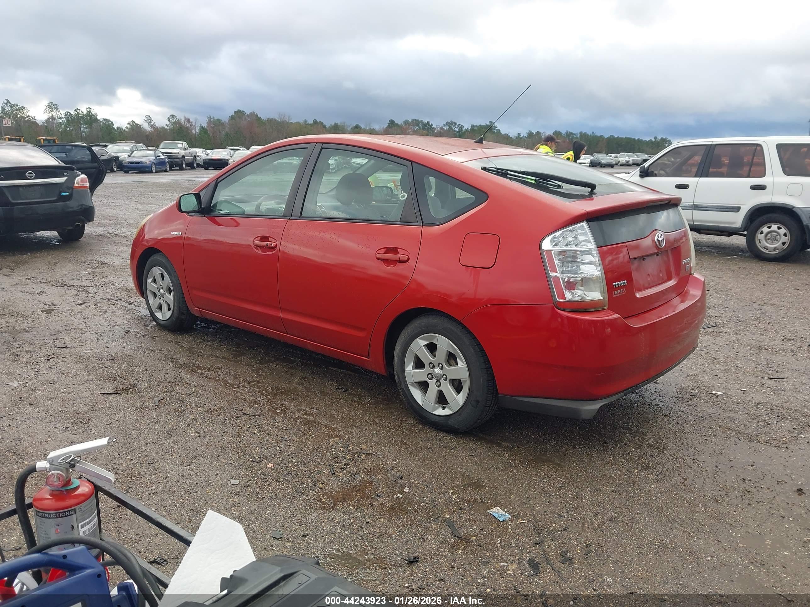 TOYOTA PRIUS image 3