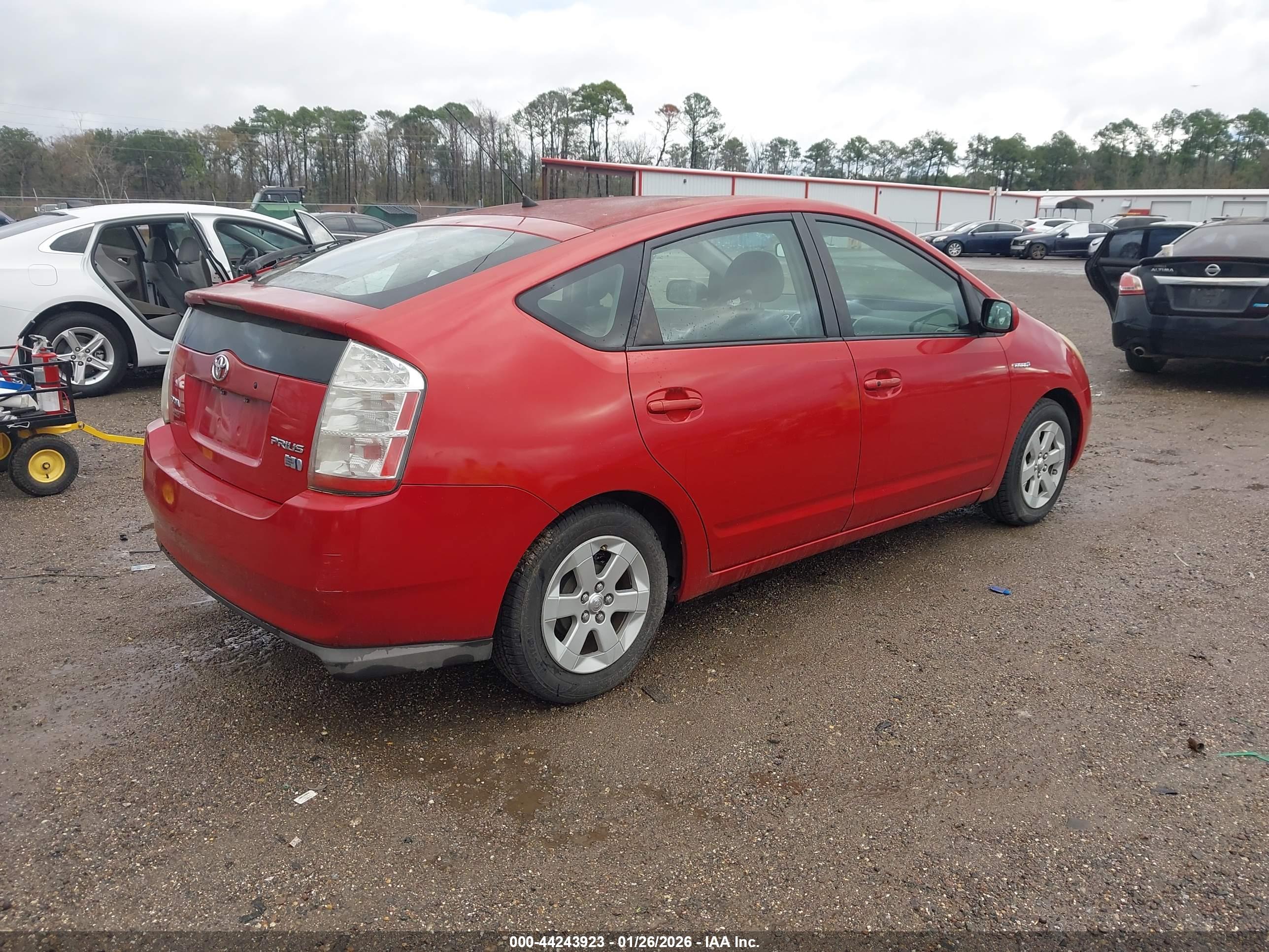 TOYOTA PRIUS image 4