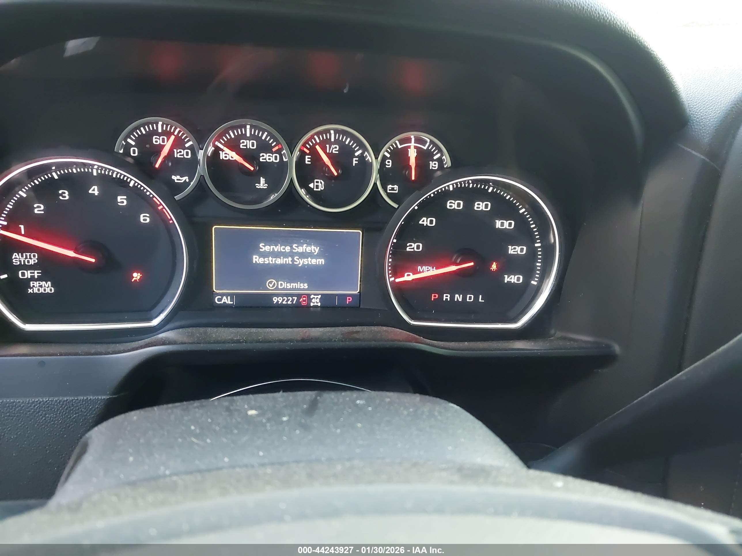 CHEVROLET SILVERADO image 7