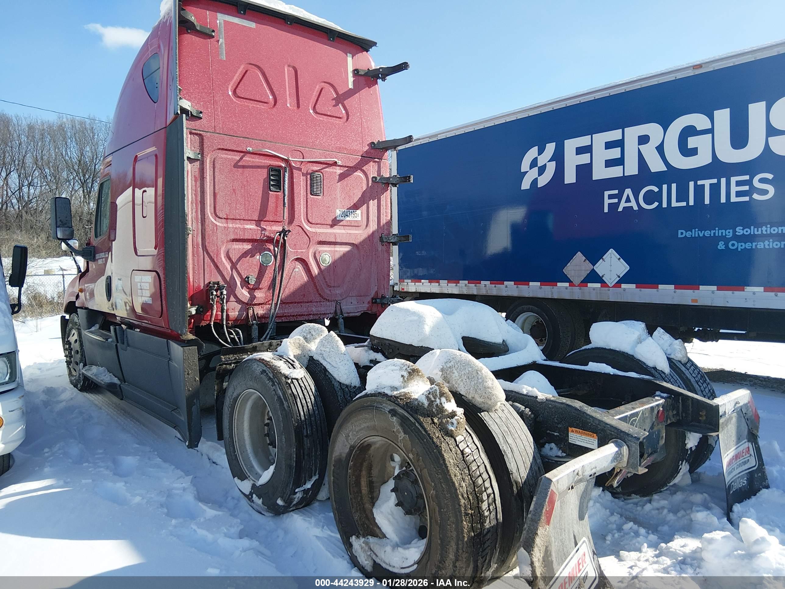 FREIGHTLINER CASCADIA image 3