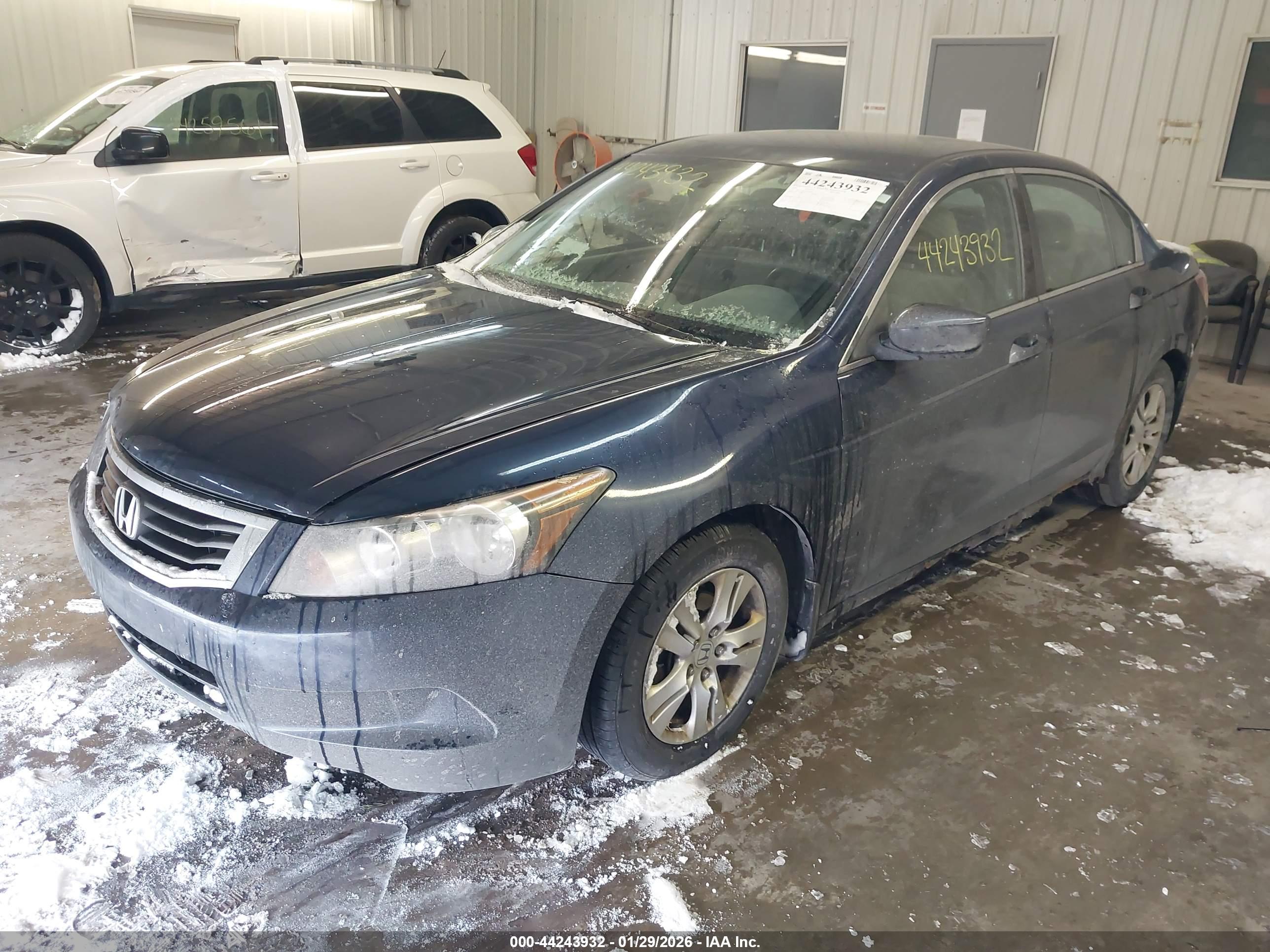 HONDA ACCORD image 2