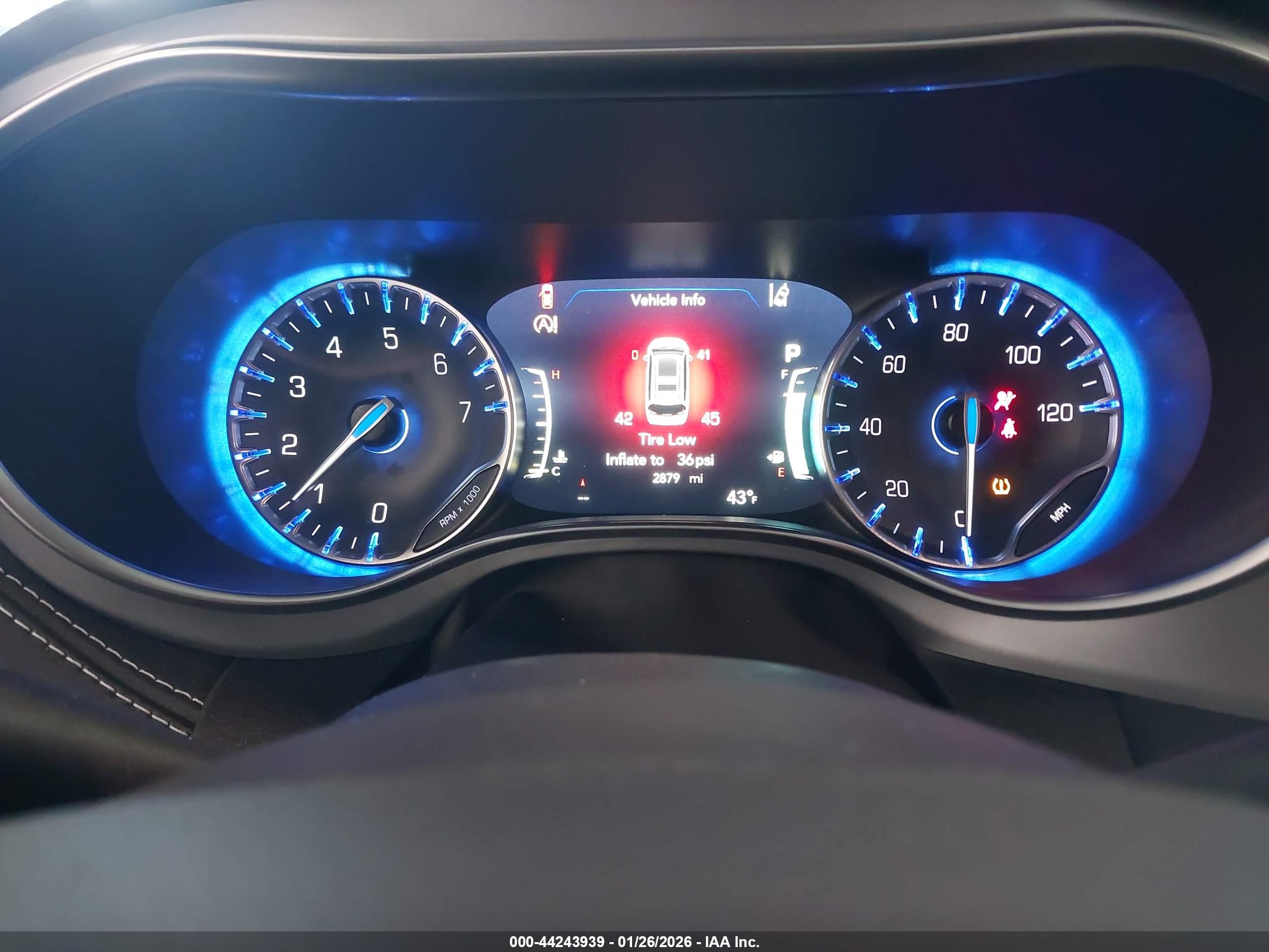 CHRYSLER PACIFICA image 7