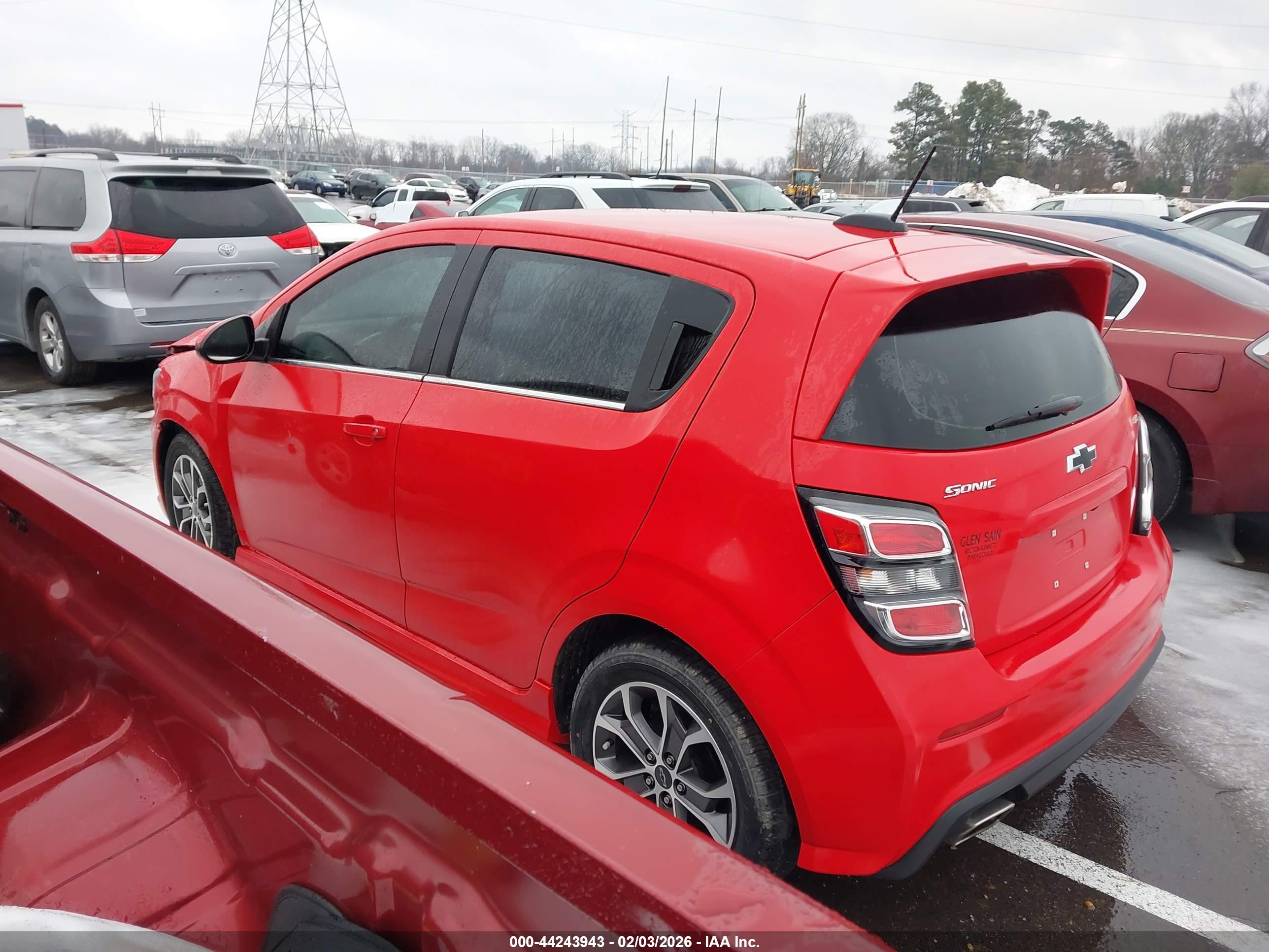 CHEVROLET SONIC image 3